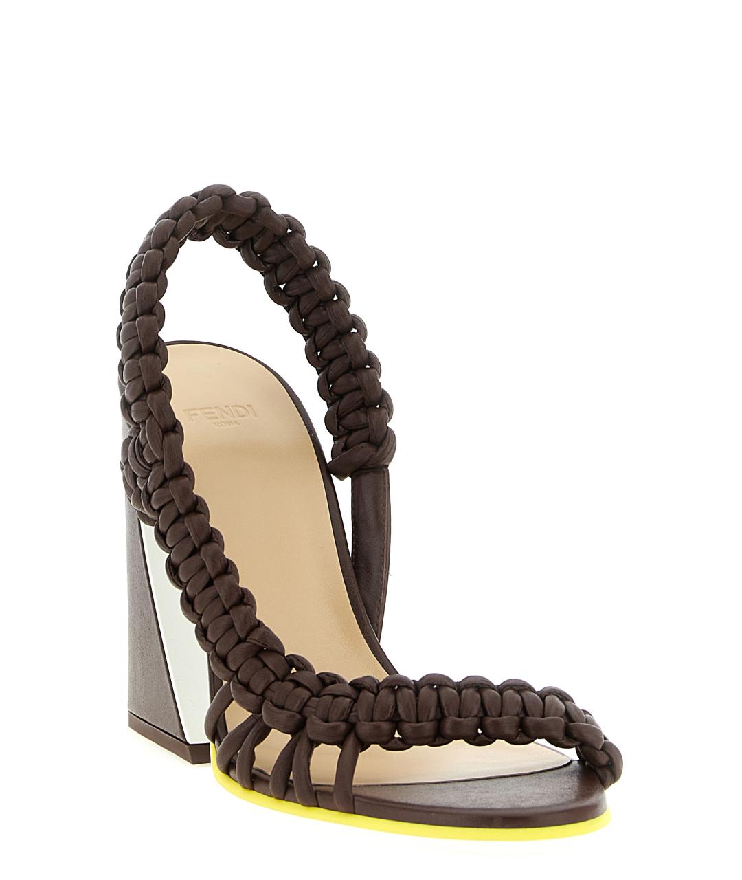 FENDI Коричневые кожаные босоножки, фото 2