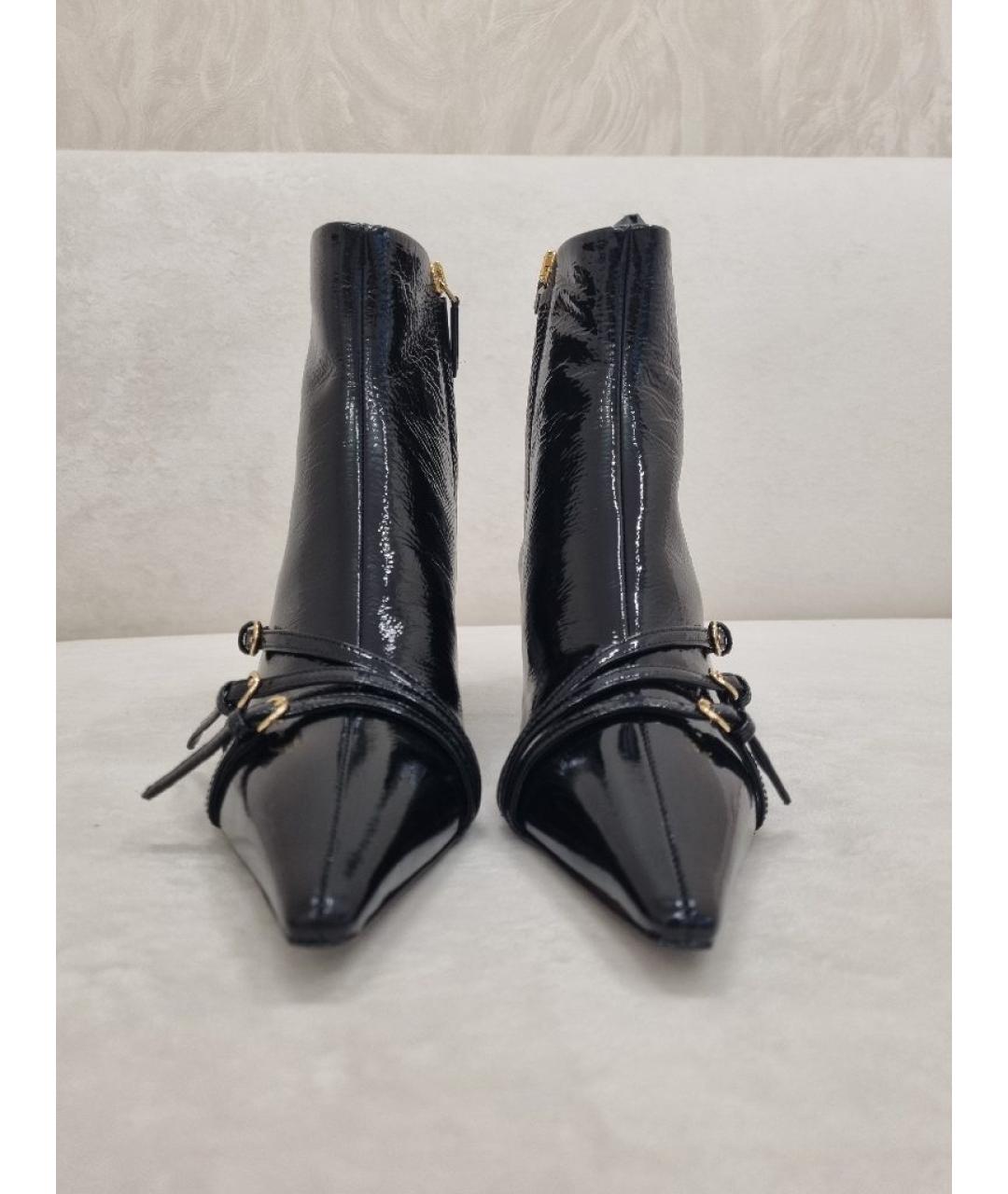 MIU MIU Черные ботильоны из лакированной кожи, фото 2