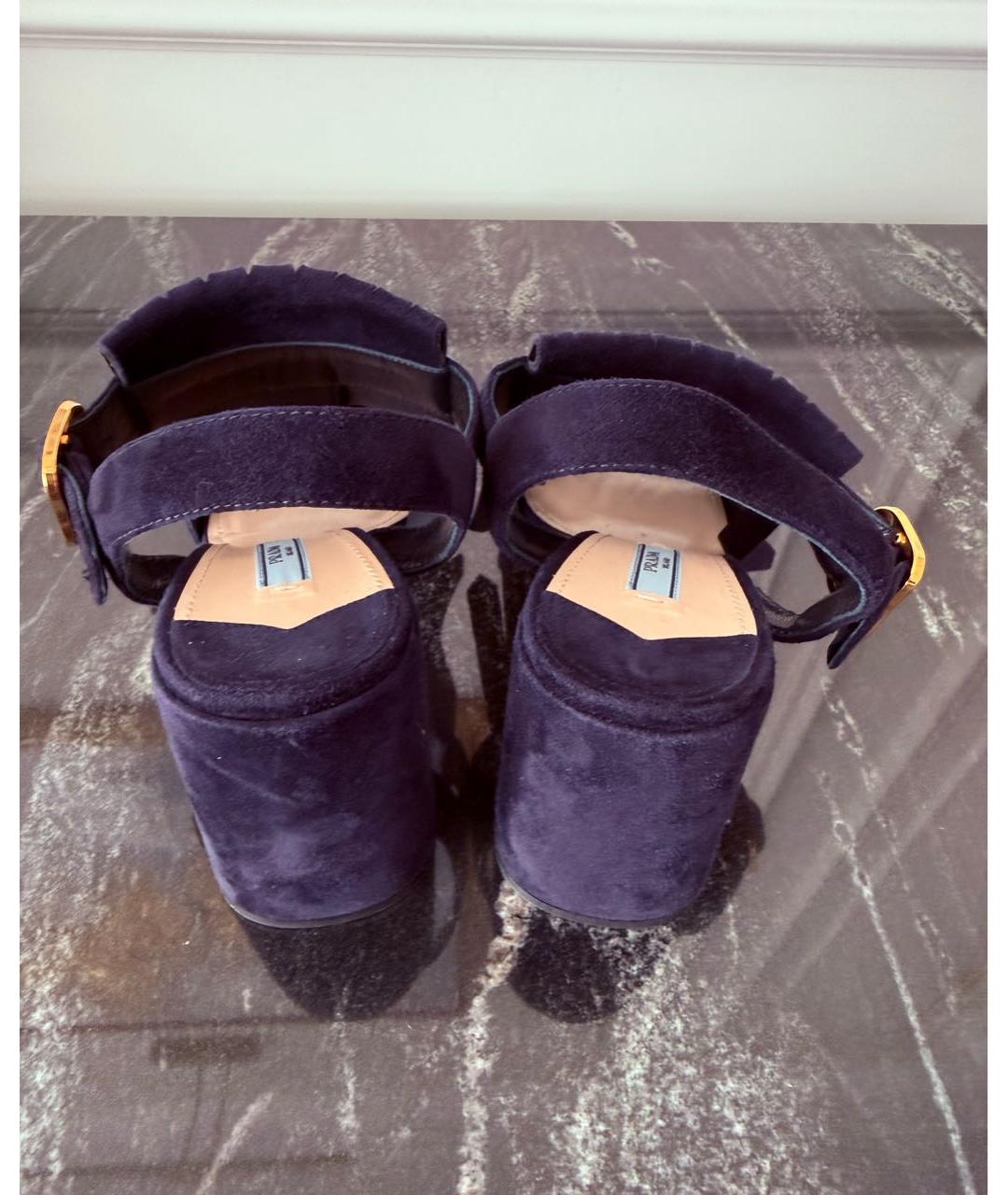 PRADA Темно-синие замшевые босоножки, фото 2