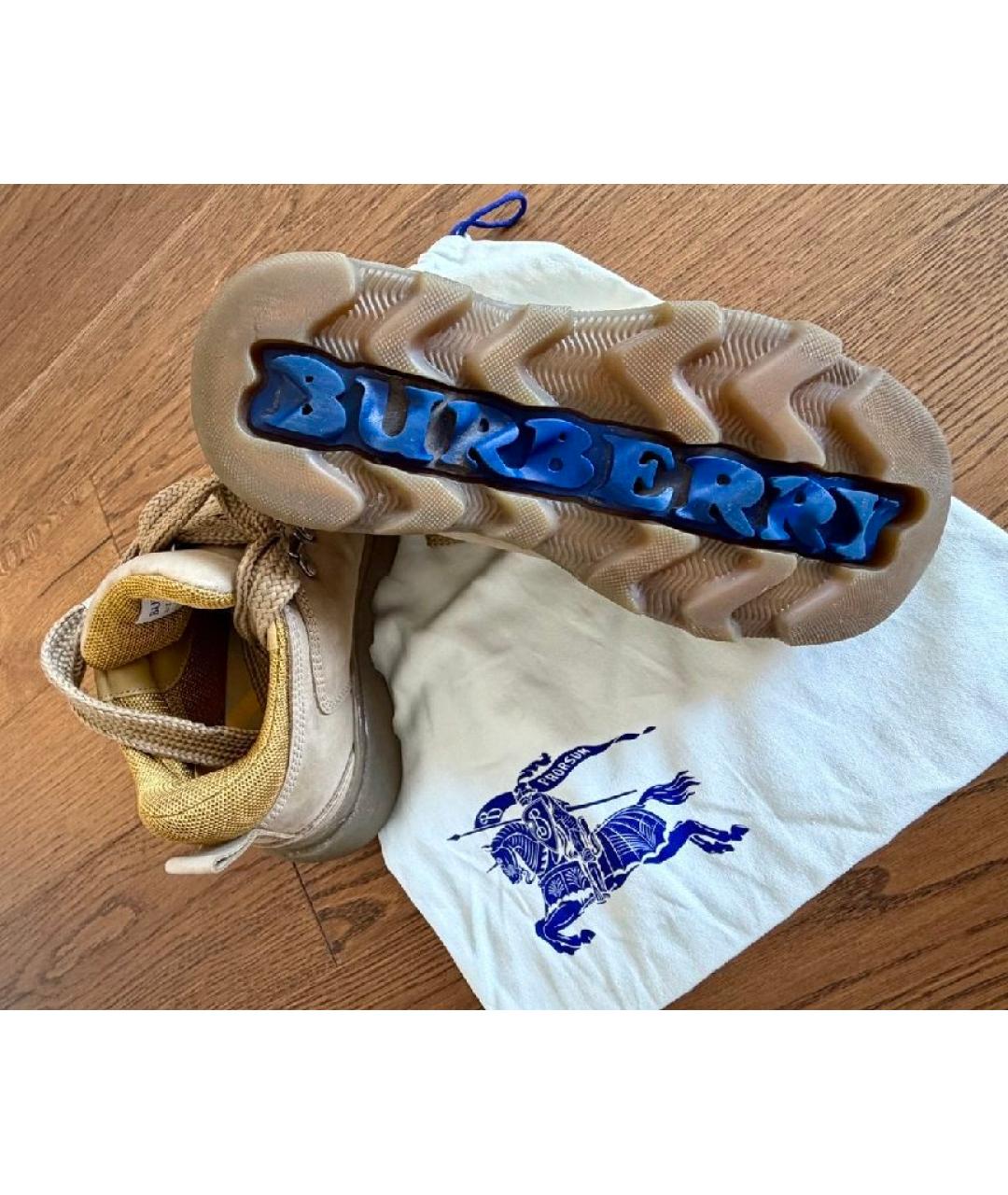 BURBERRY Бежевые замшевые ботинки, фото 3