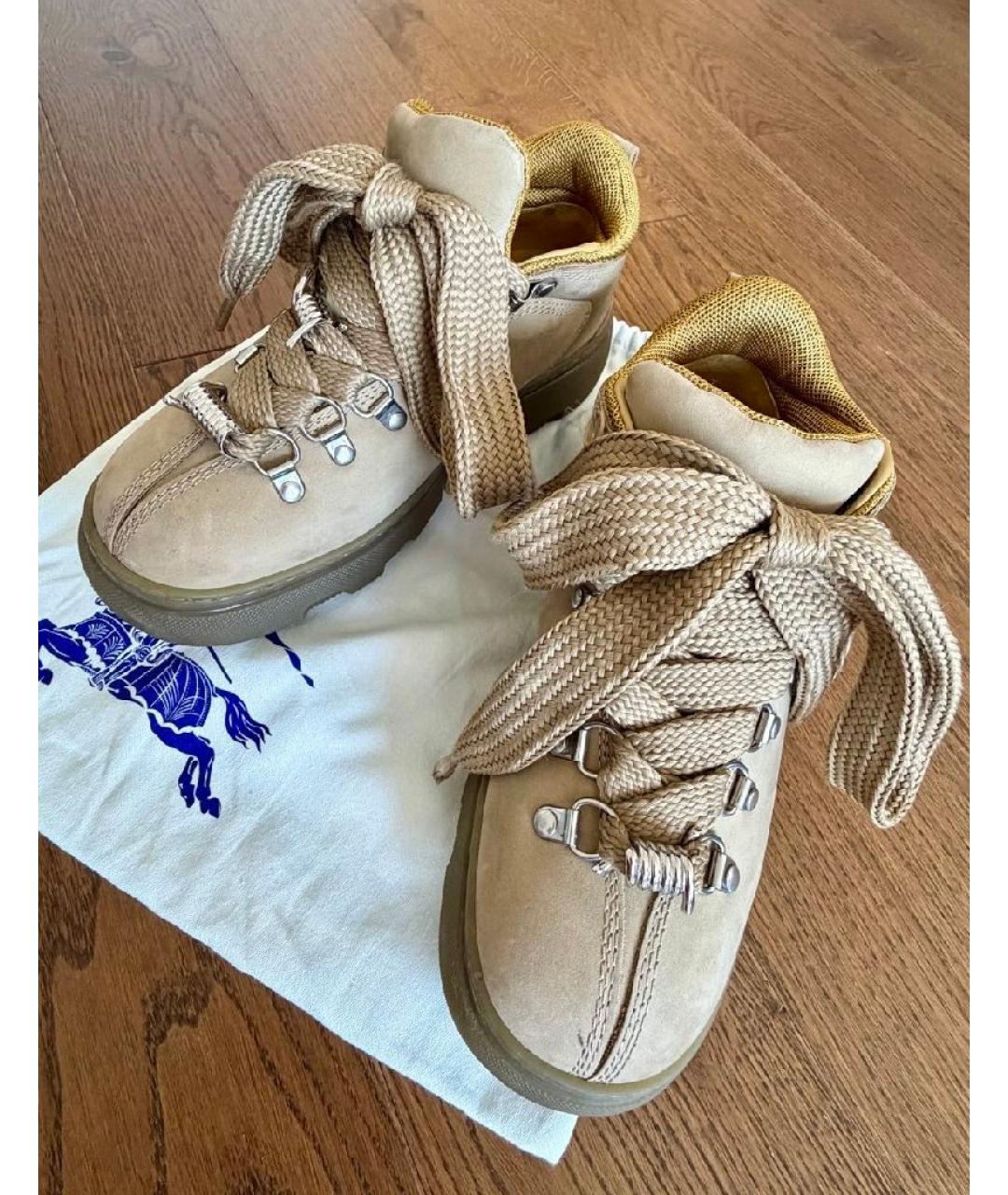 BURBERRY Бежевые замшевые ботинки, фото 2