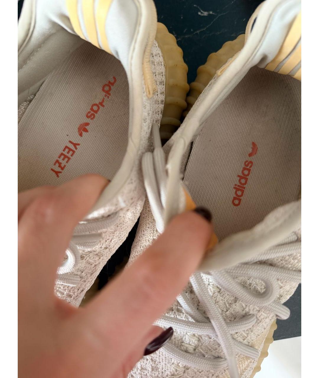 ADIDAS YEEZY Белые текстильные низкие кроссовки / кеды, фото 6