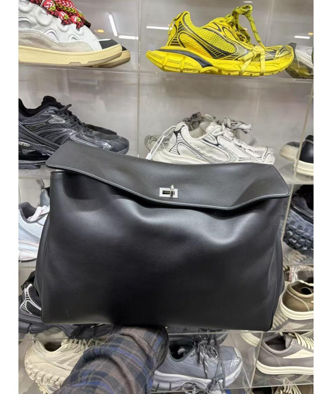 BALENCIAGA Черная кожаная сумка через плечо, фото 9