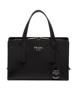 PRADA Сумка через плечо