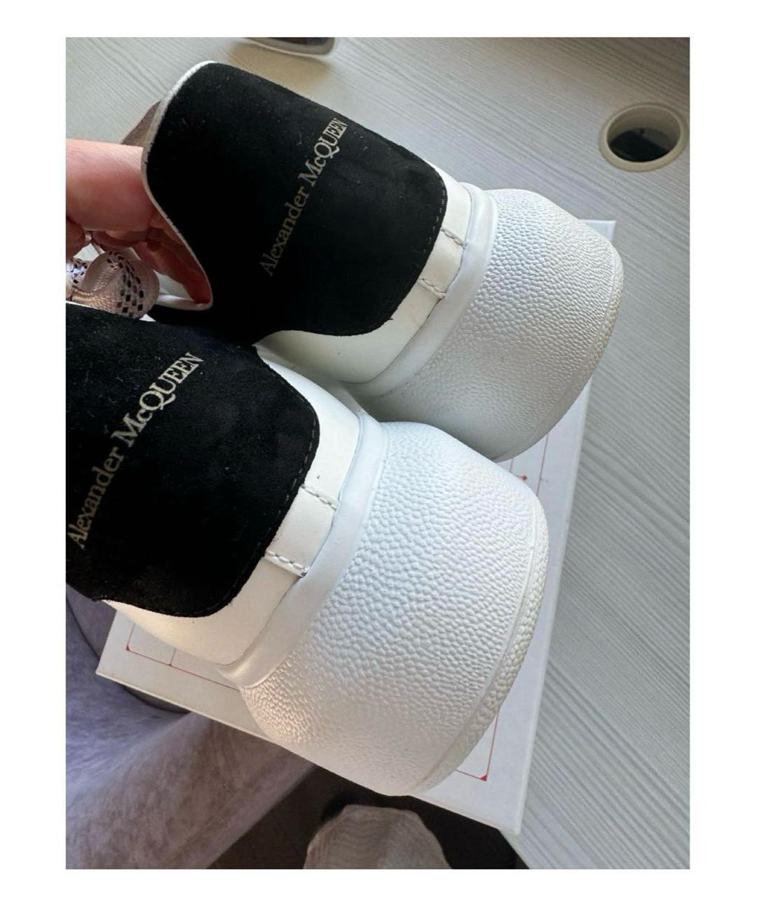 ALEXANDER MCQUEEN Белые кожаные кеды, фото 3