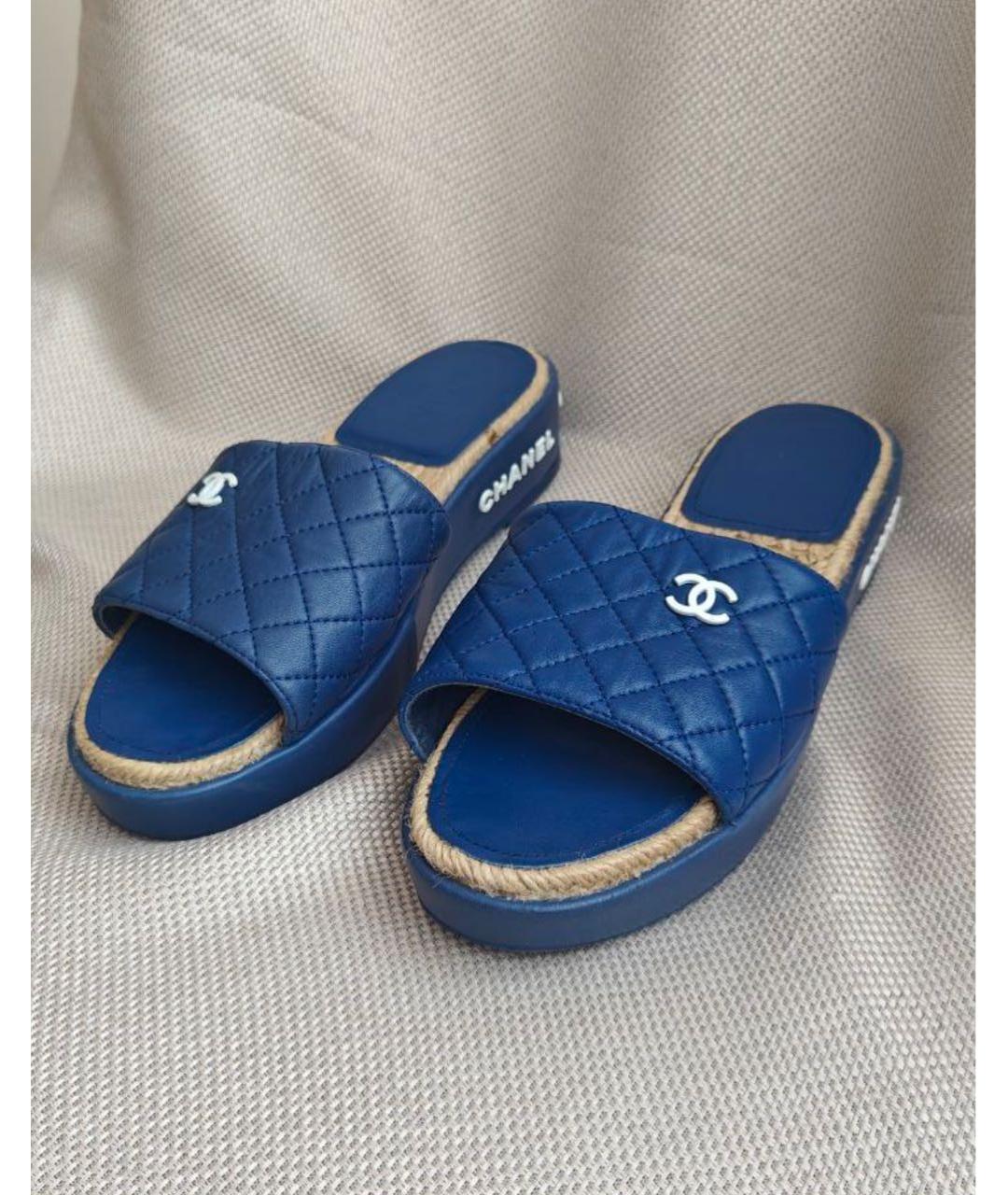 CHANEL Синие кожаные шлепанцы, фото 2