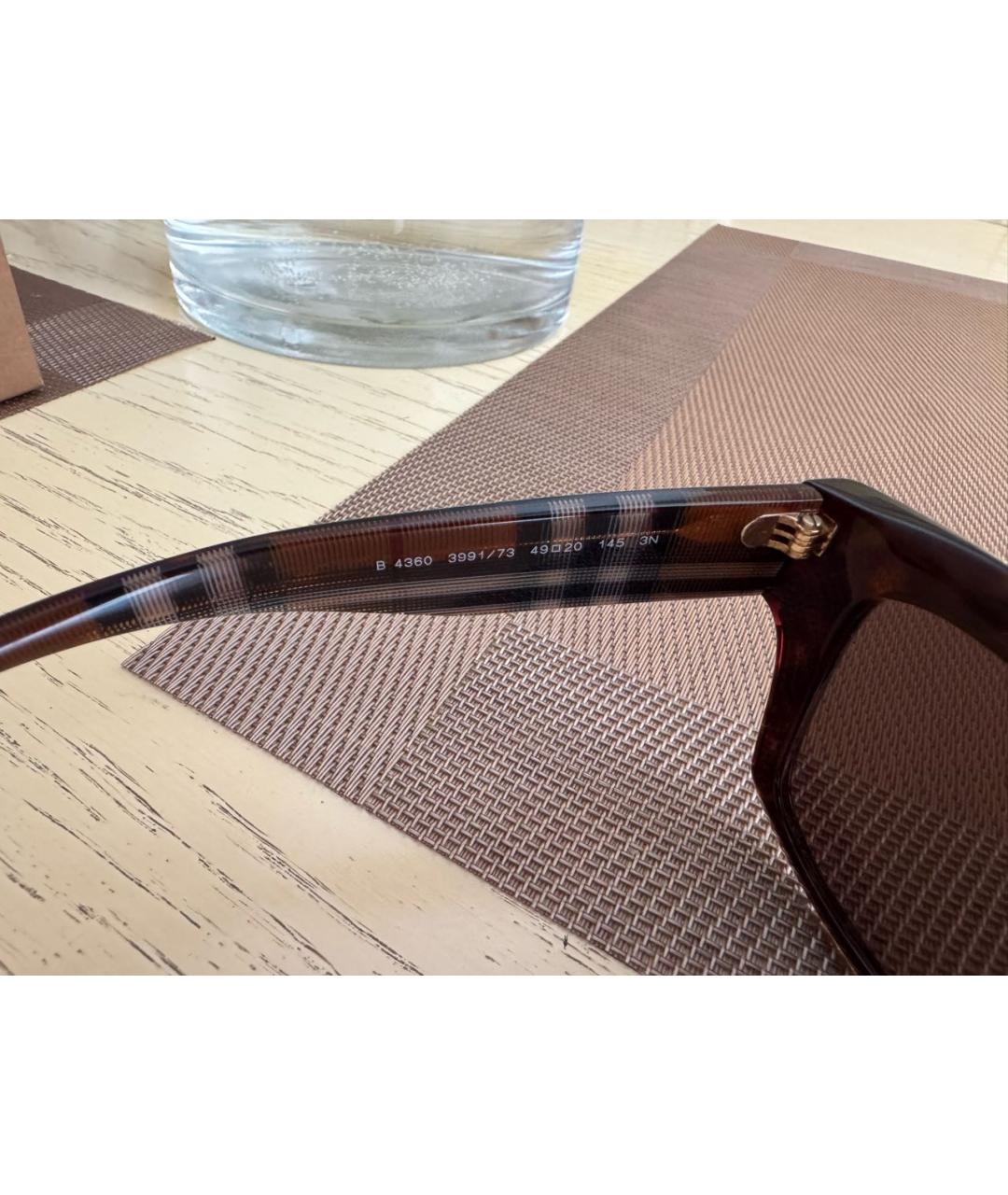 BURBERRY Коричневые пластиковые солнцезащитные очки, фото 5