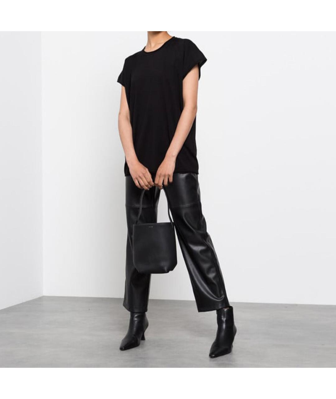THE ROW Черная кожаная сумка через плечо, фото 5