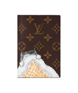 LOUIS VUITTON Обложка/футляр