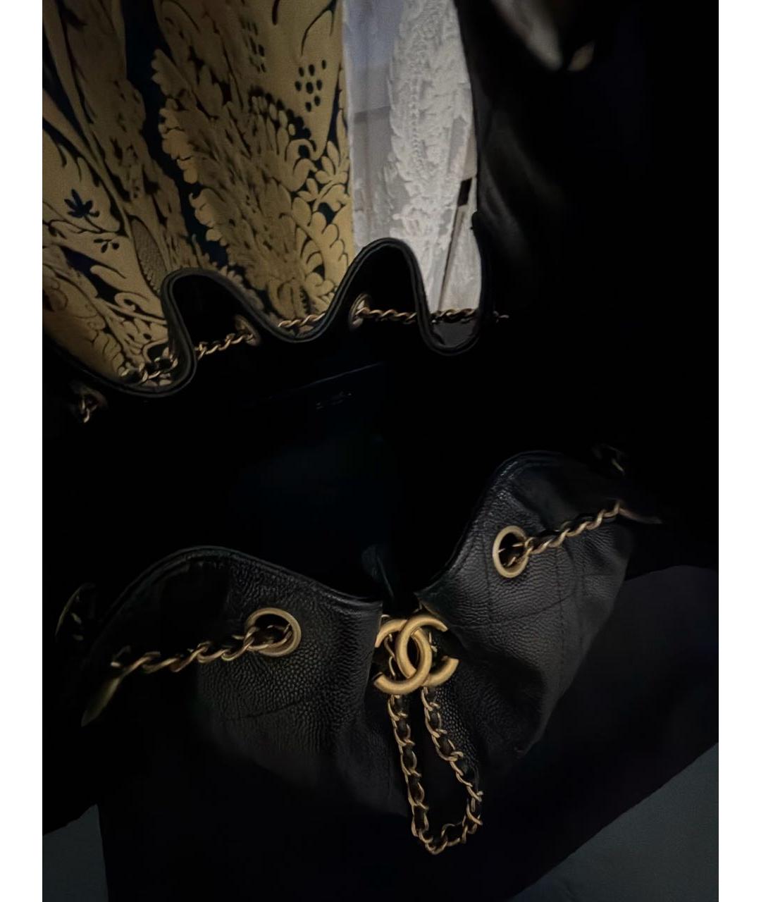 CHANEL Черная кожаная сумка через плечо, фото 4