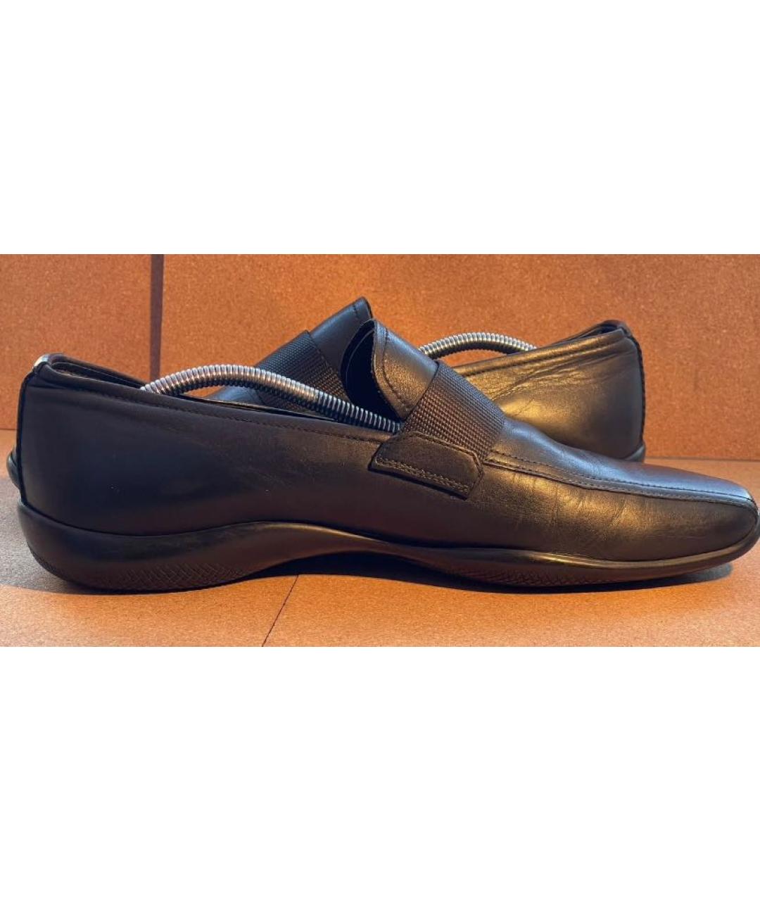 PRADA Черные кожаные лоферы, фото 4