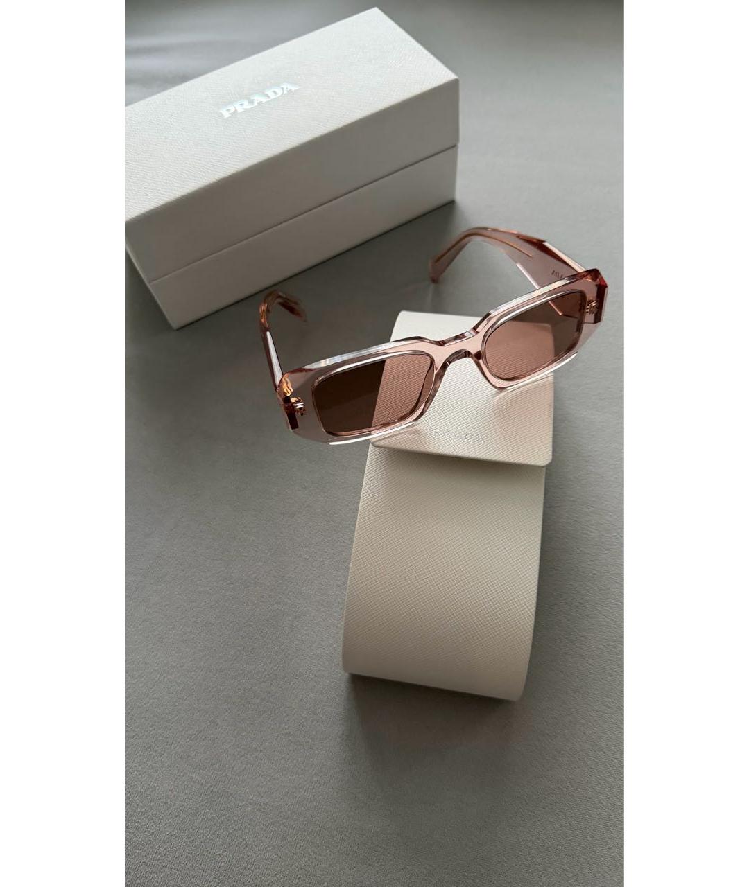 PRADA Розовые пластиковые солнцезащитные очки, фото 2