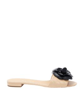 CHANEL Шлепанцы