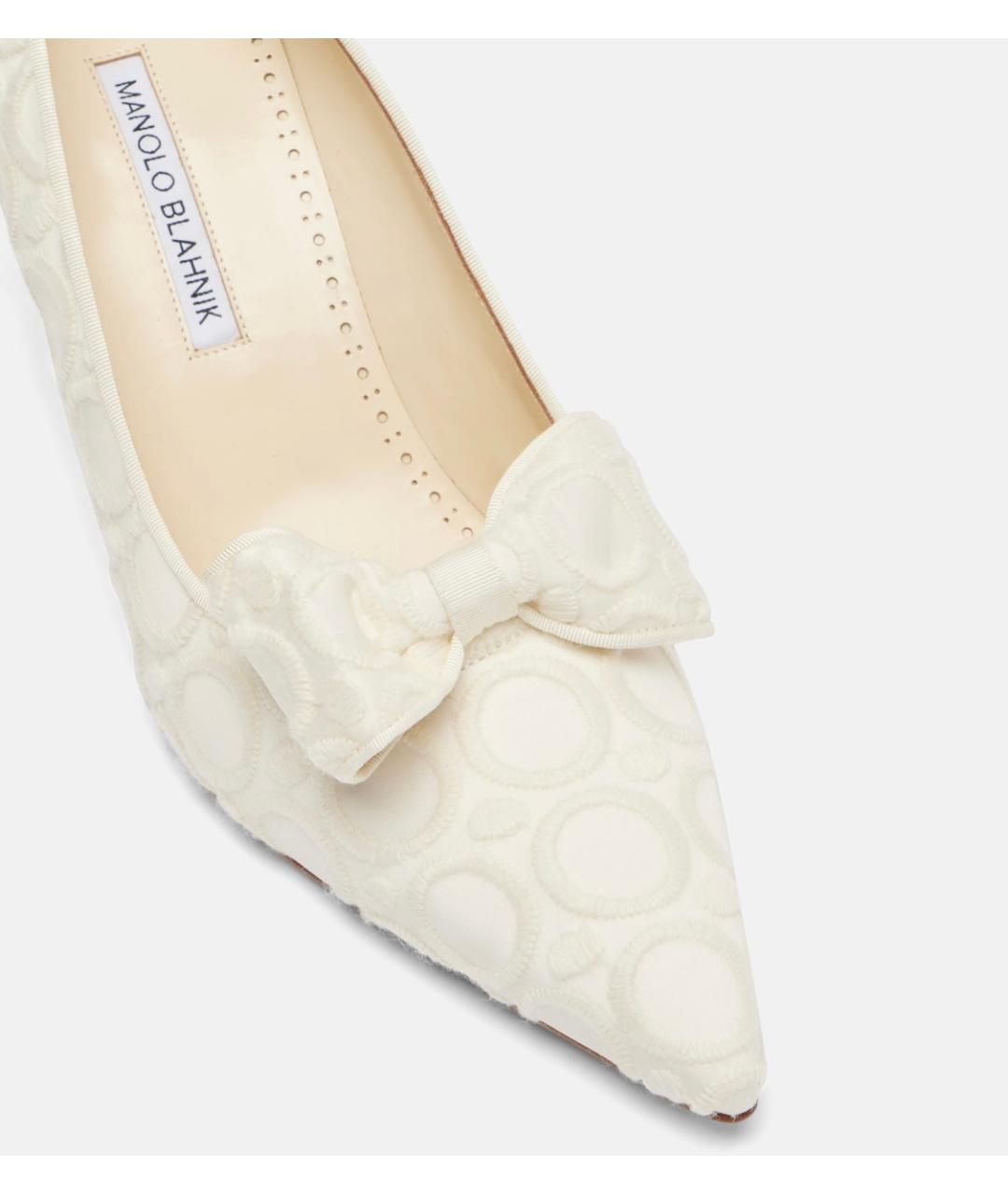 MANOLO BLAHNIK Белые текстильные туфли, фото 4