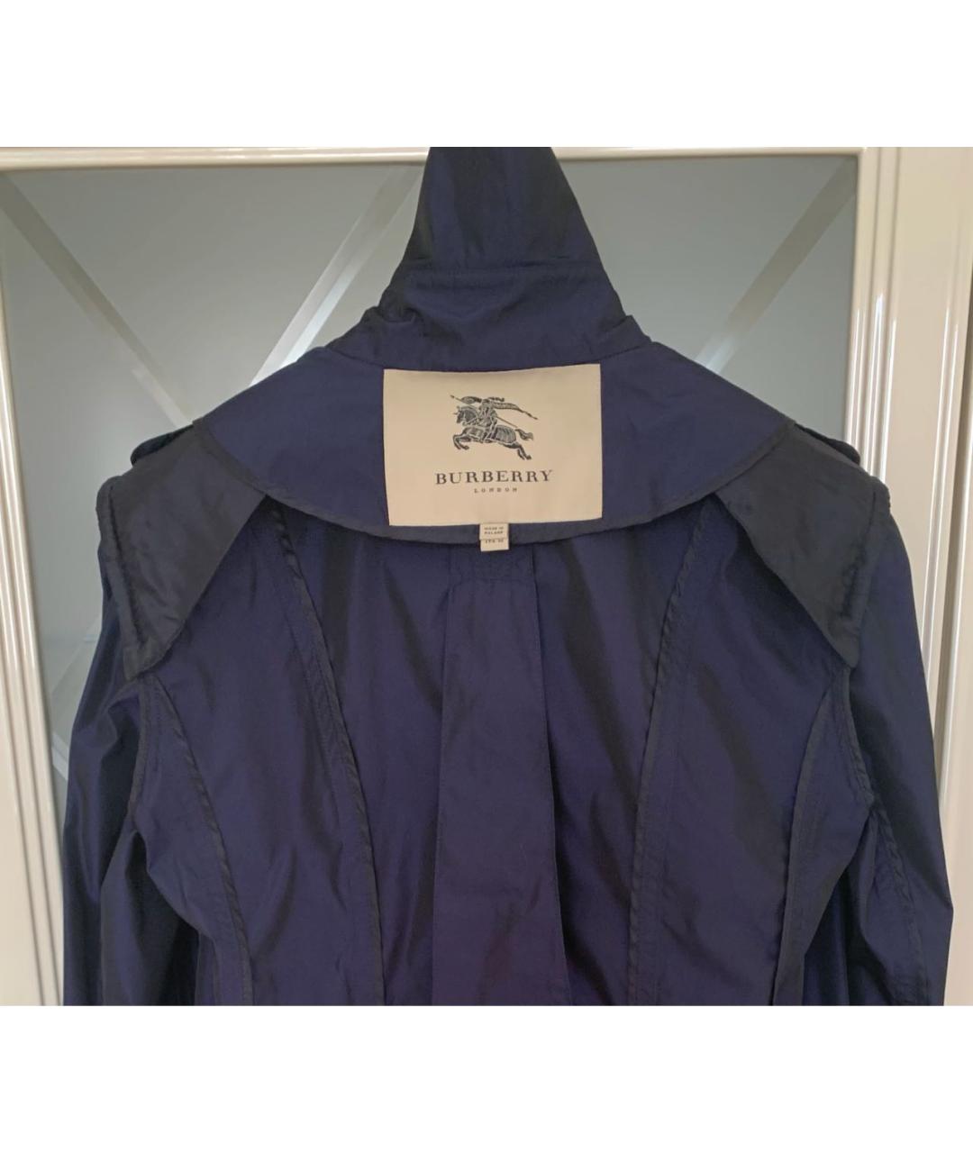 BURBERRY Темно-синий полиэстеровый тренч/плащ, фото 3