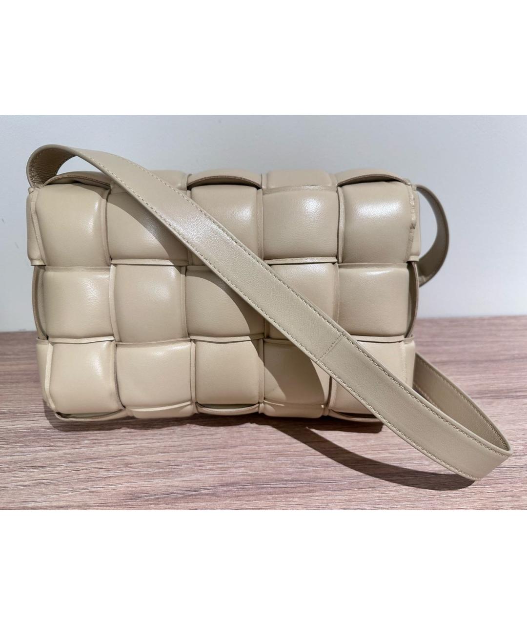 BOTTEGA VENETA Бежевая кожаная сумка через плечо, фото 3