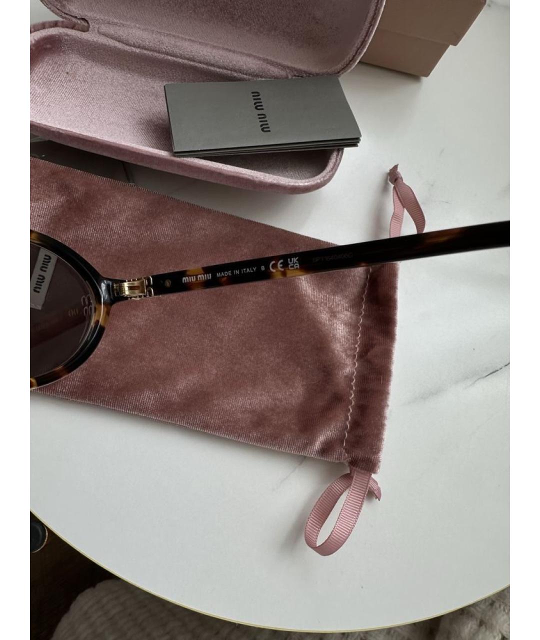 MIU MIU Коричневые пластиковые солнцезащитные очки, фото 5