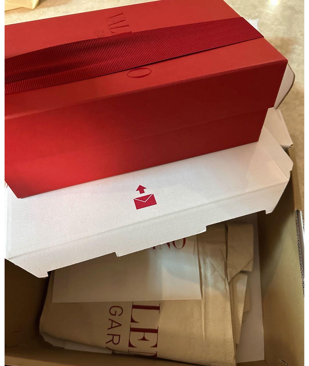 VALENTINO Бежевые туфли из лакированной кожи, фото 2