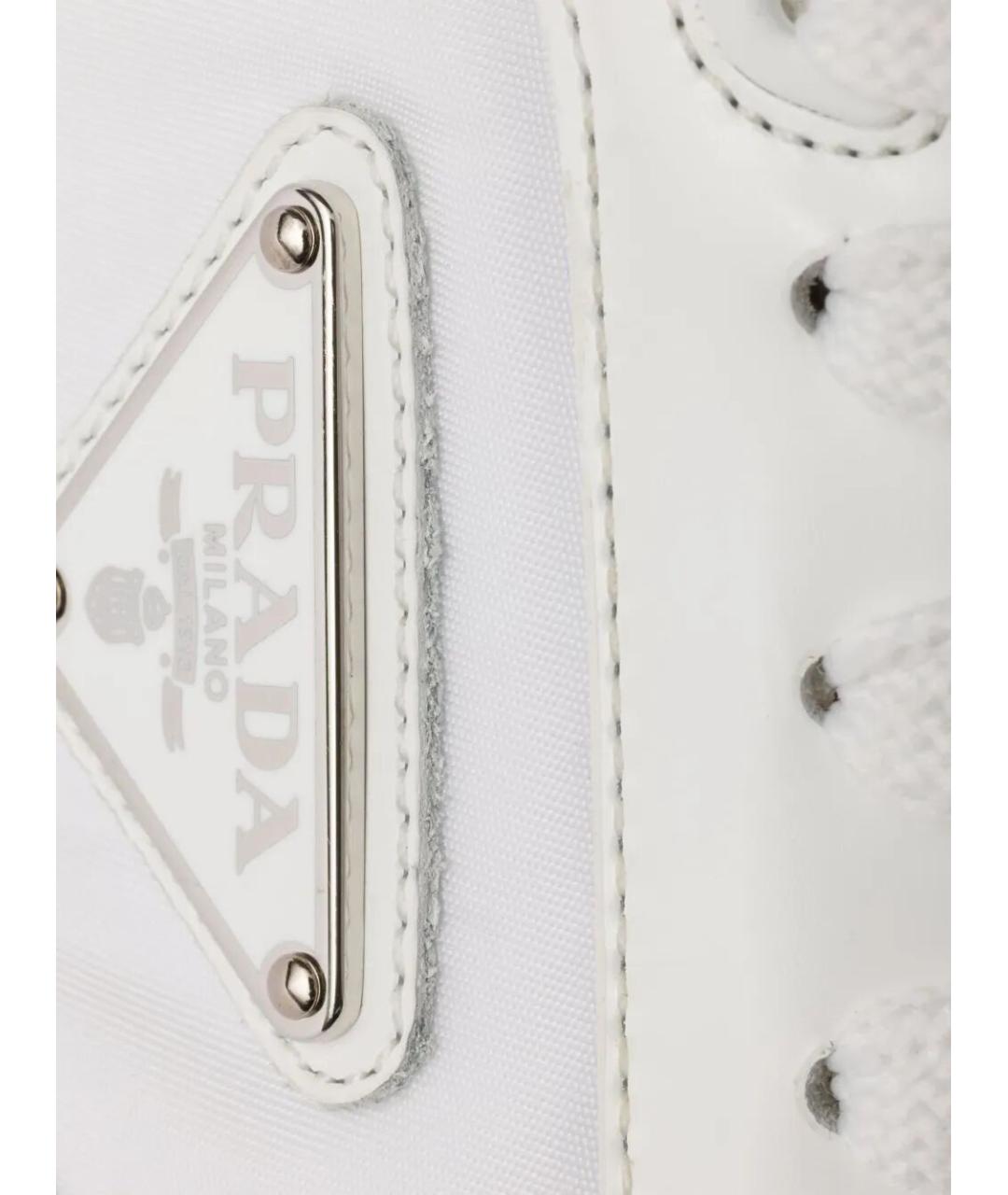 PRADA Белые текстильные низкие кроссовки / кеды, фото 4