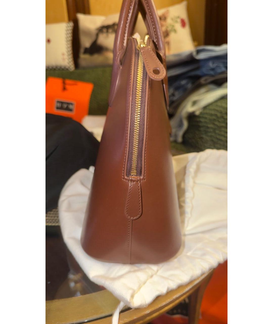 THE ROW Коричневая кожаная сумка тоут, фото 6