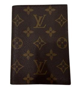 LOUIS VUITTON Обложка/футляр