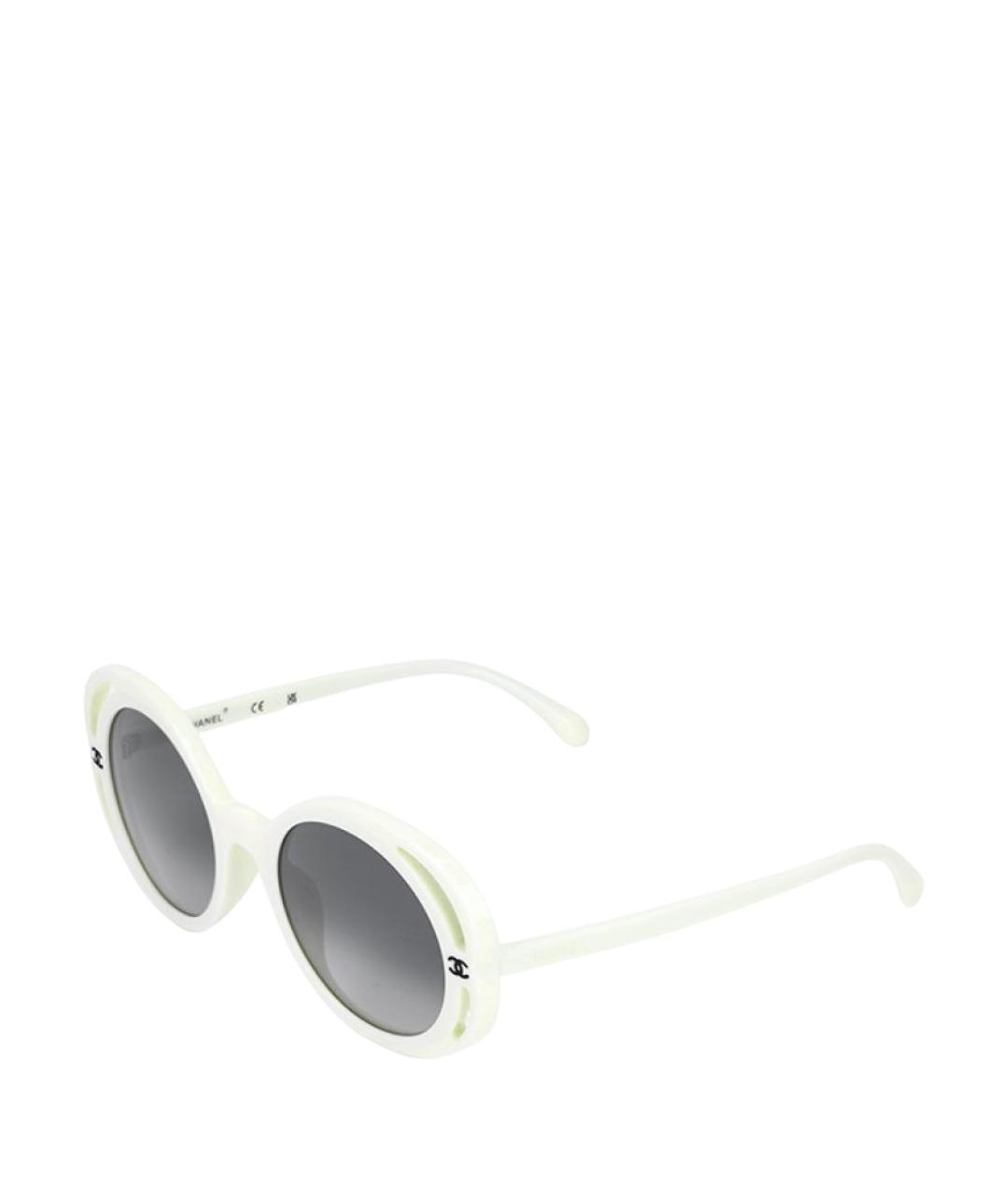 CHANEL Белые пластиковые солнцезащитные очки, фото 1