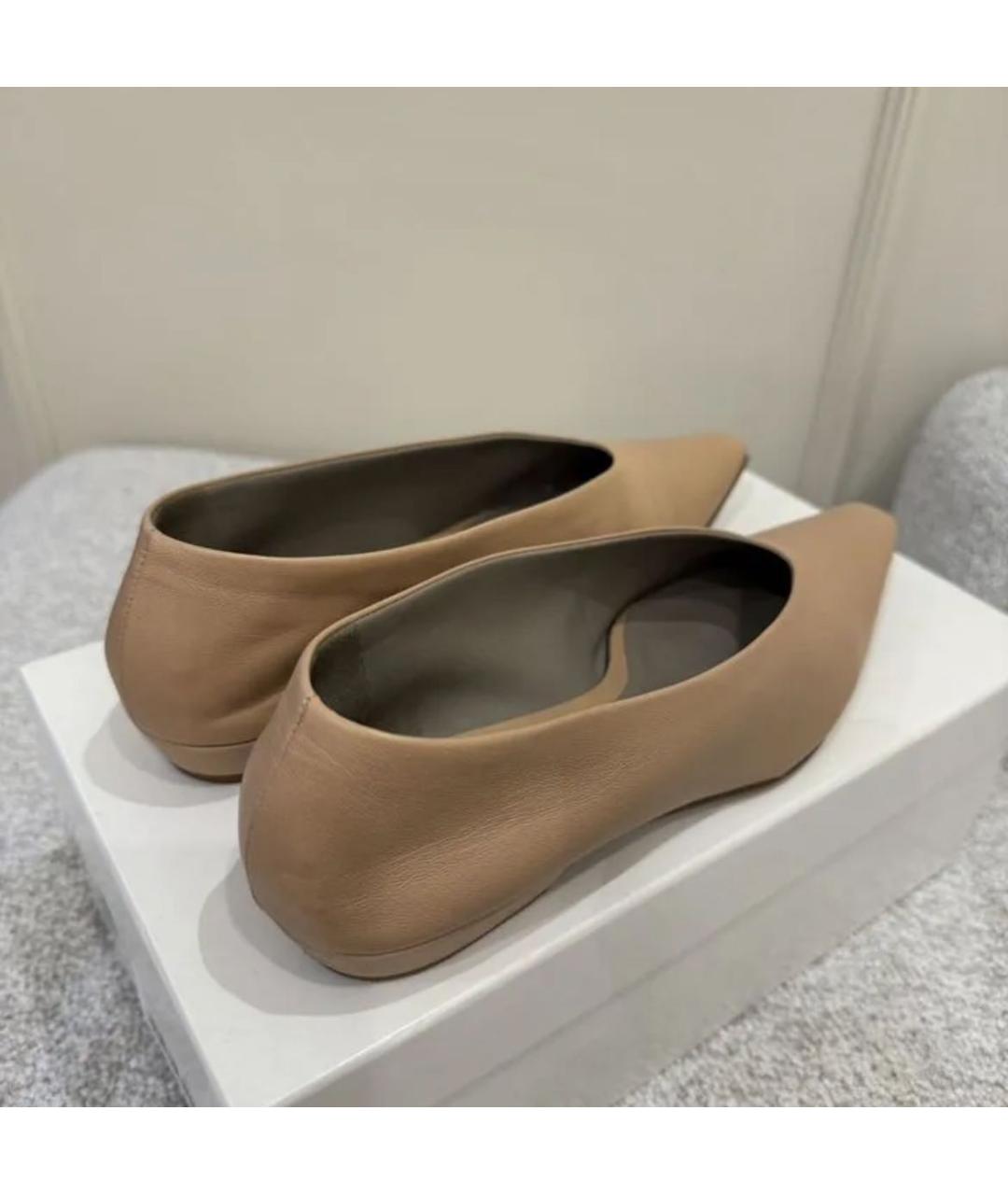 BOTTEGA VENETA Бежевые кожаные балетки, фото 6