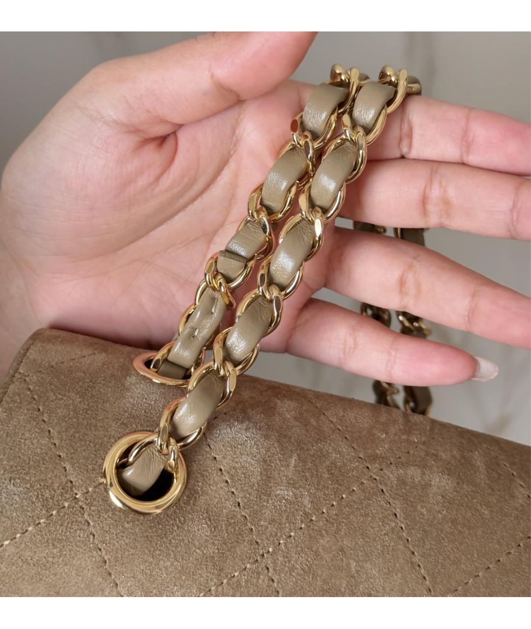 CHANEL Бежевая замшевая сумка через плечо, фото 4