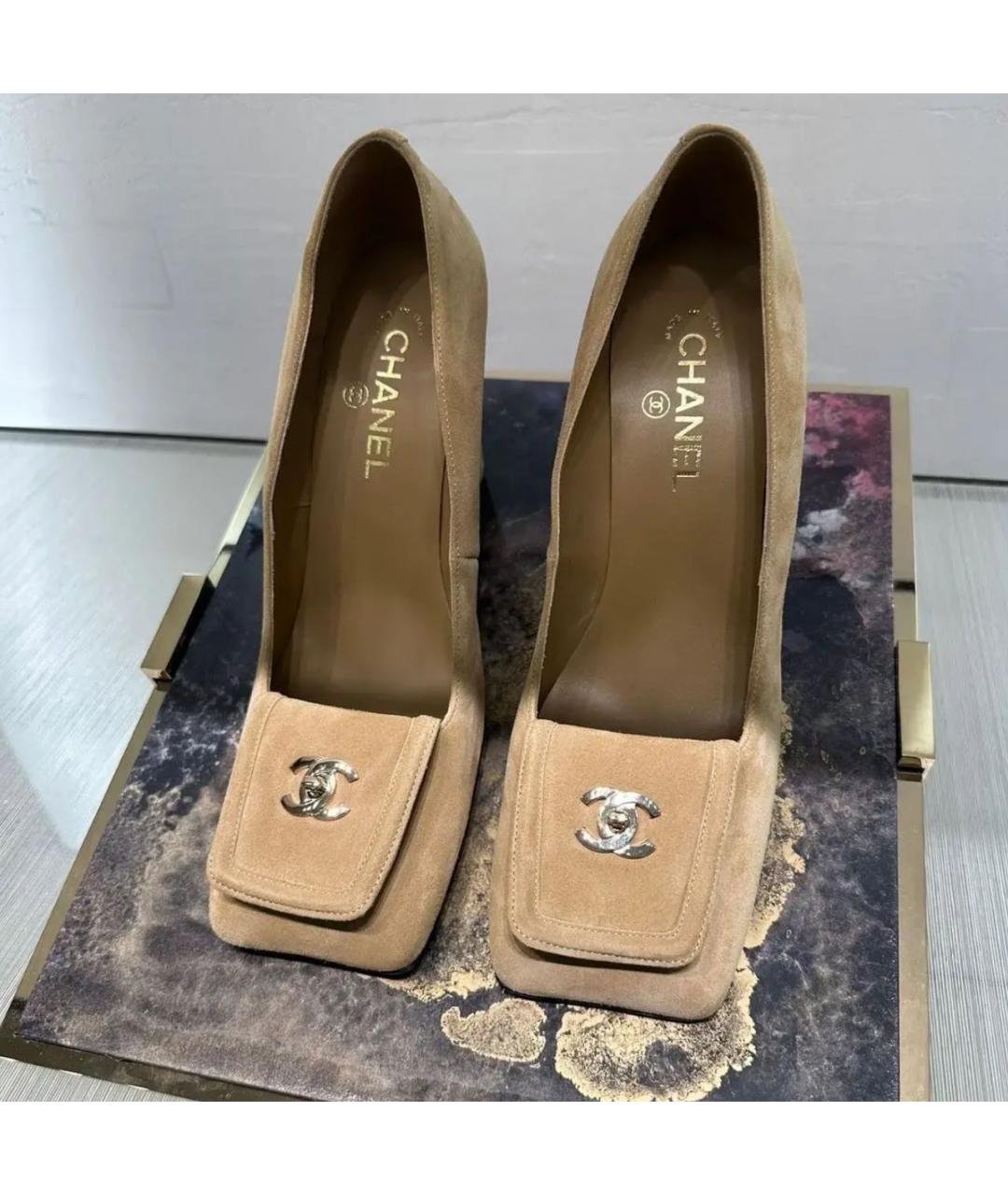 CHANEL Бежевые замшевые туфли, фото 2