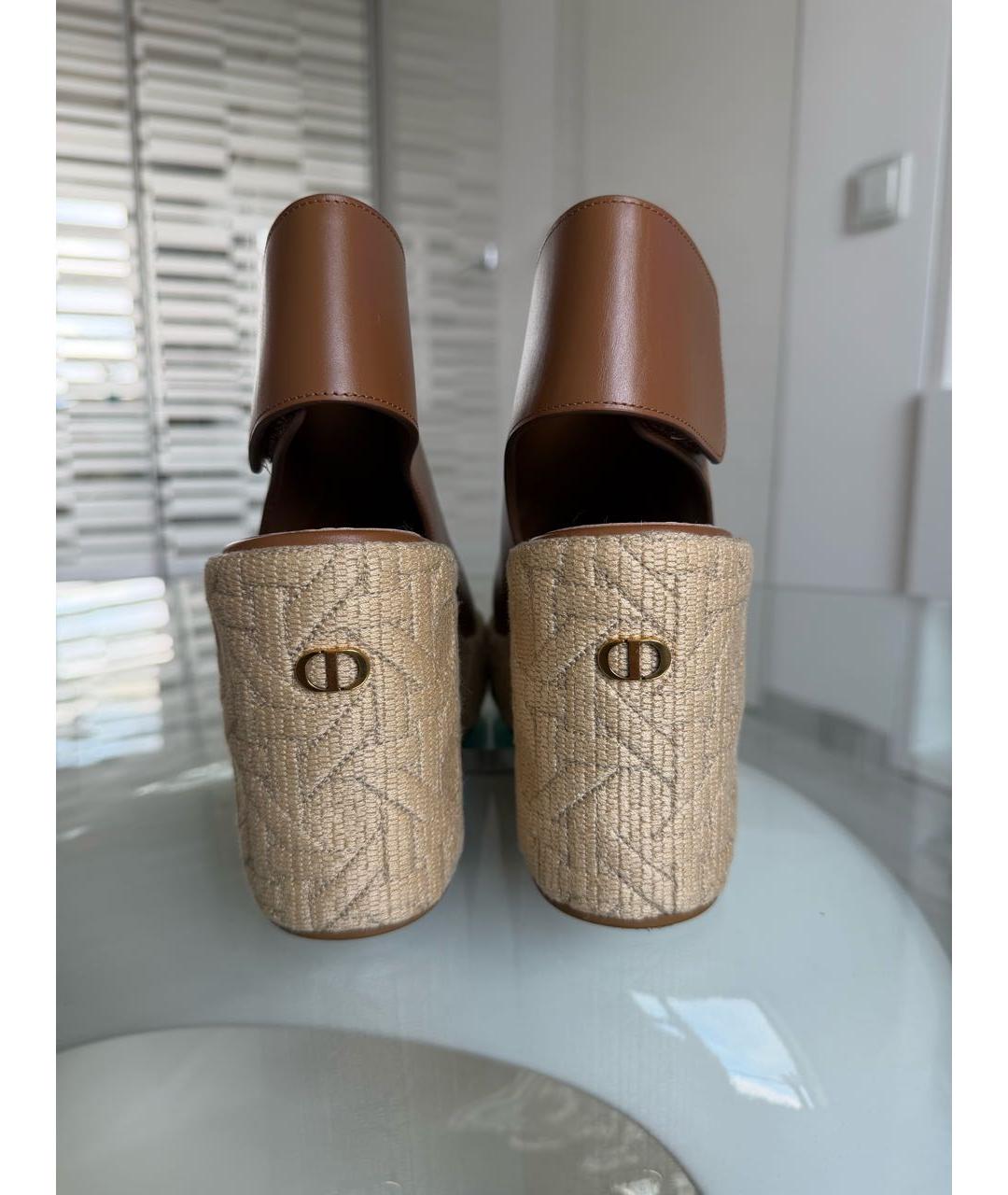 CHRISTIAN DIOR Коричневые кожаные босоножки, фото 4