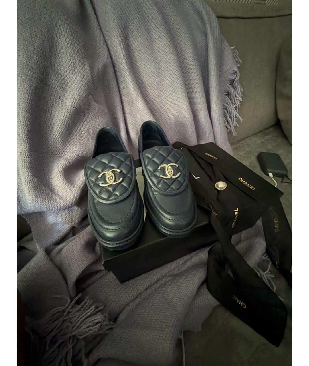 CHANEL Темно-синие кожаные лоферы, фото 2