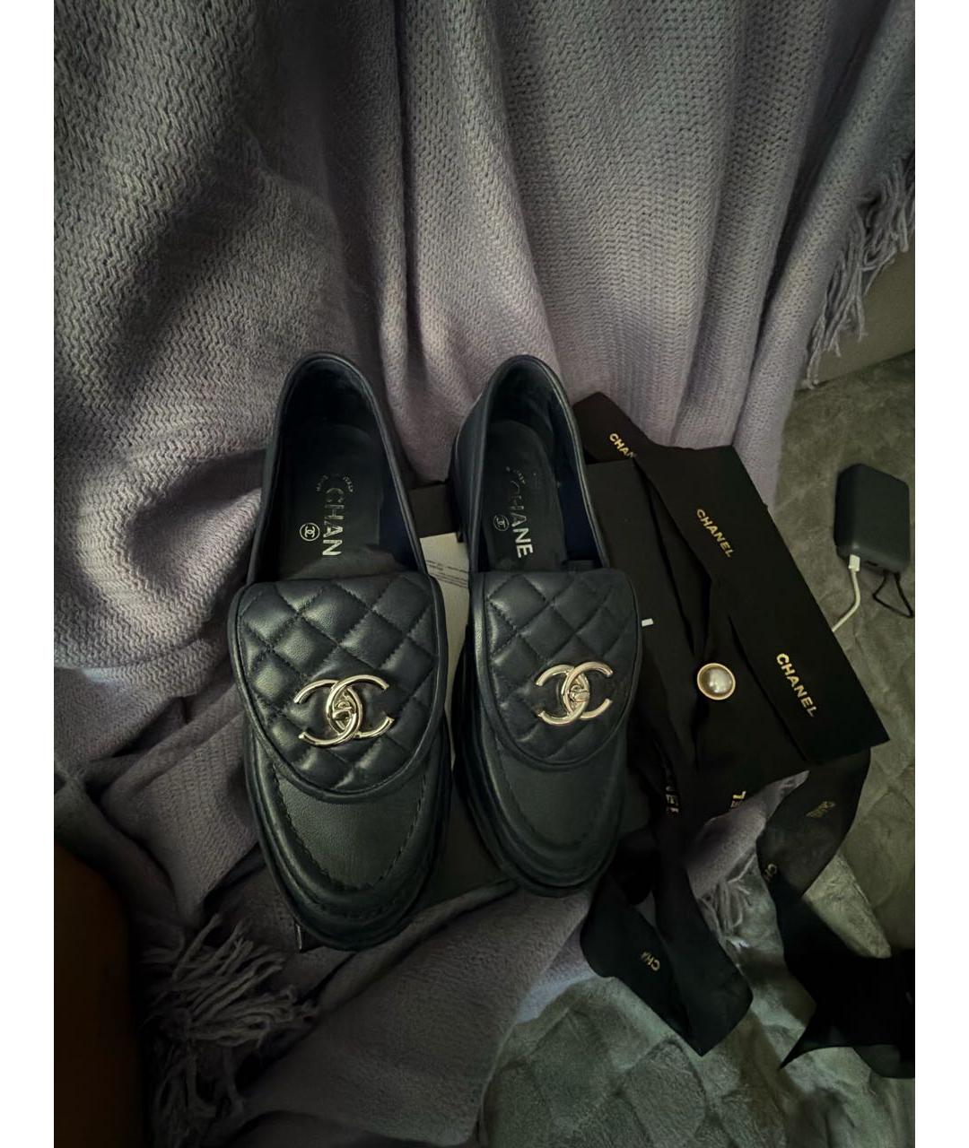 CHANEL Темно-синие кожаные лоферы, фото 3