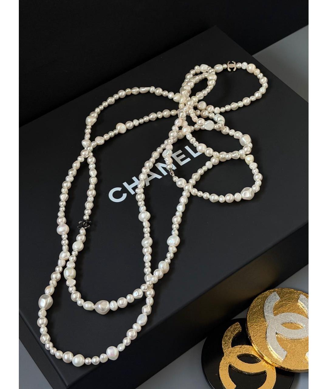 CHANEL Белая подвеска, фото 2