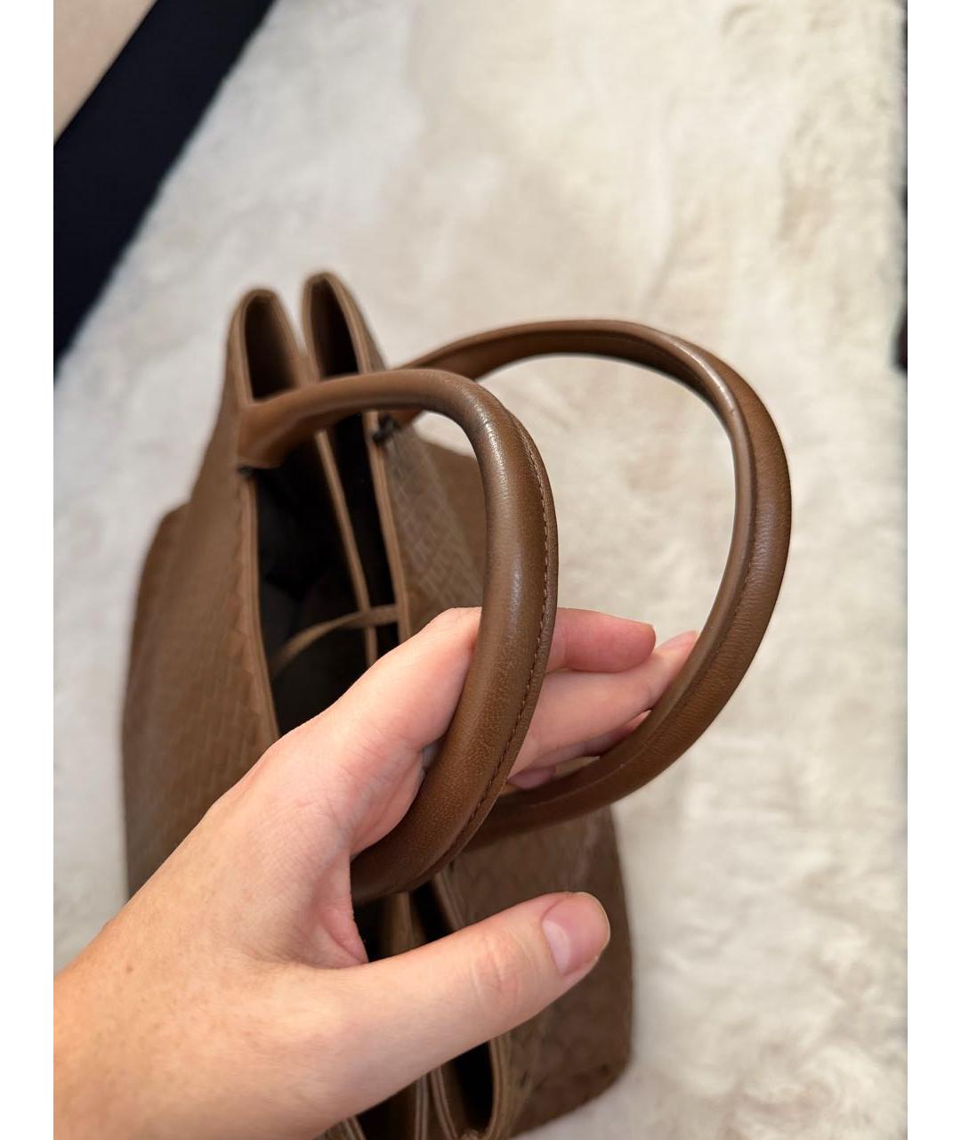 BOTTEGA VENETA Коричневая кожаная сумка тоут, фото 4