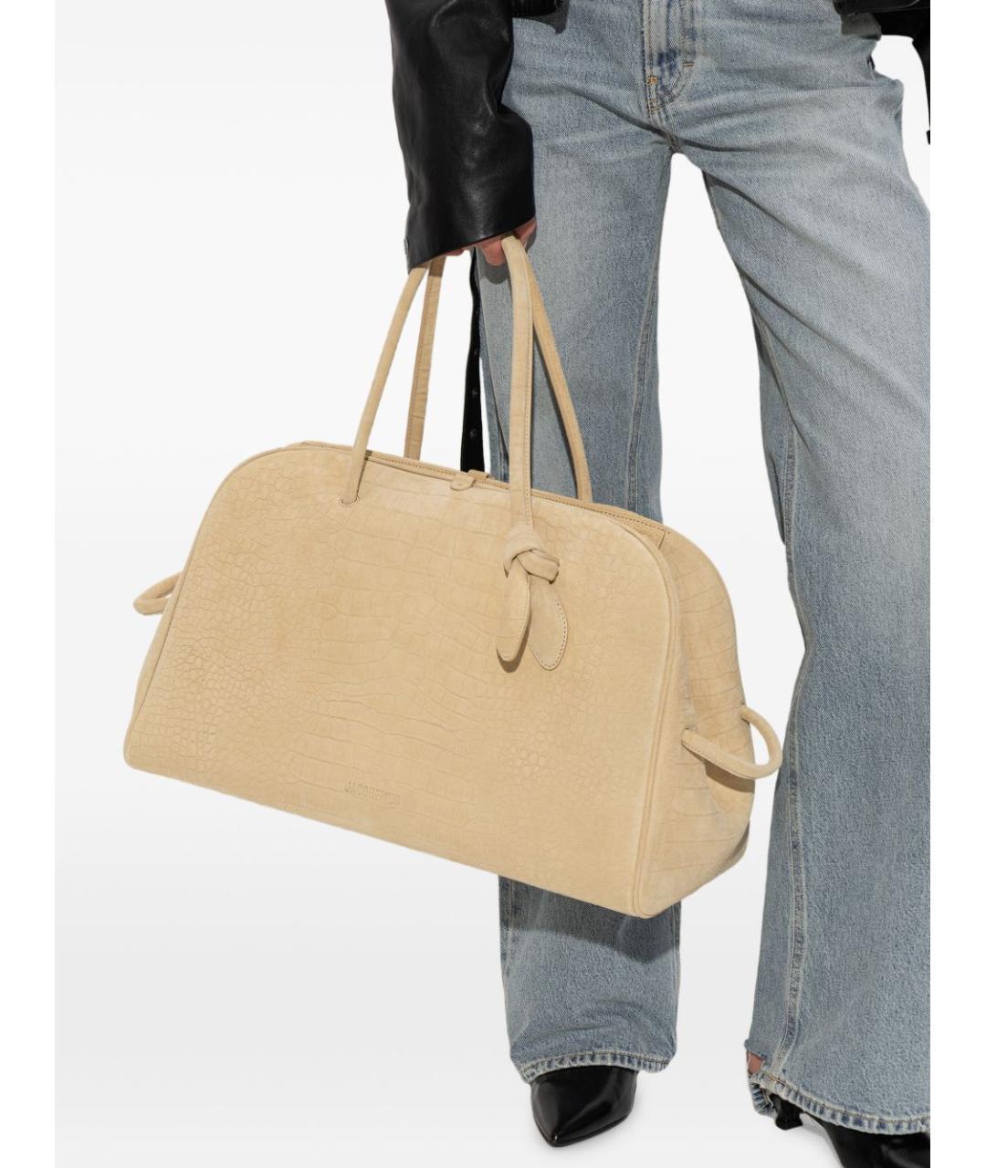 JACQUEMUS Бежевая замшевая сумка тоут, фото 3