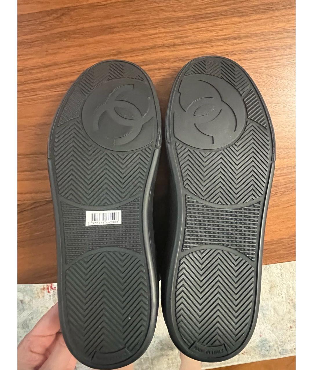 CHANEL Черные кожаные кроссовки, фото 4