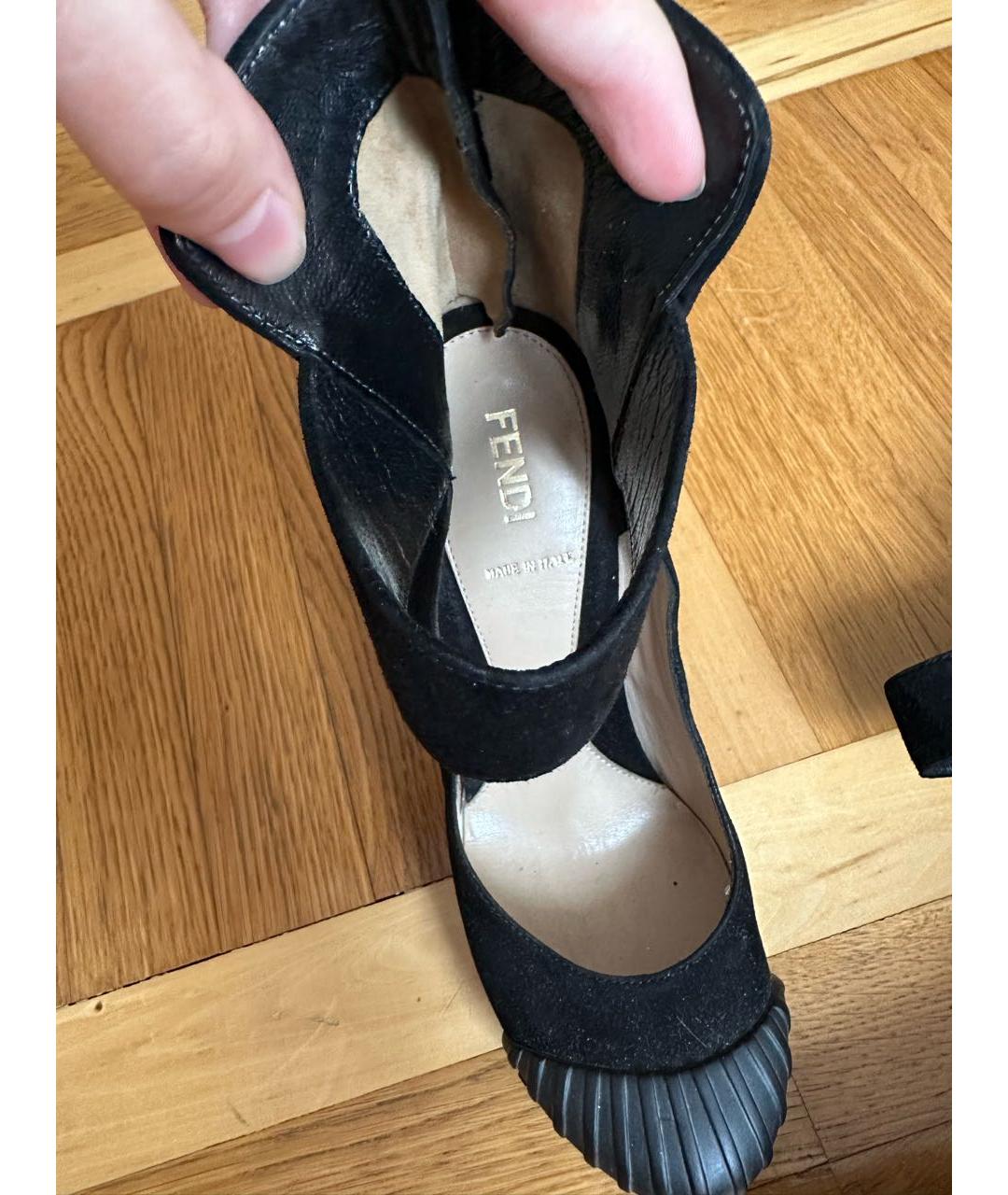 FENDI Черные замшевые туфли, фото 5