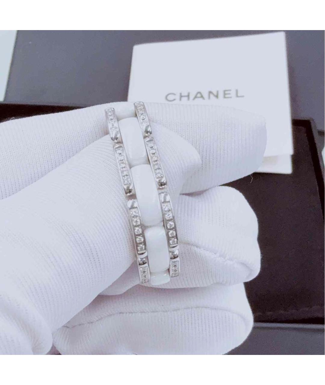CHANEL Белое кольцо из белого золота, фото 2