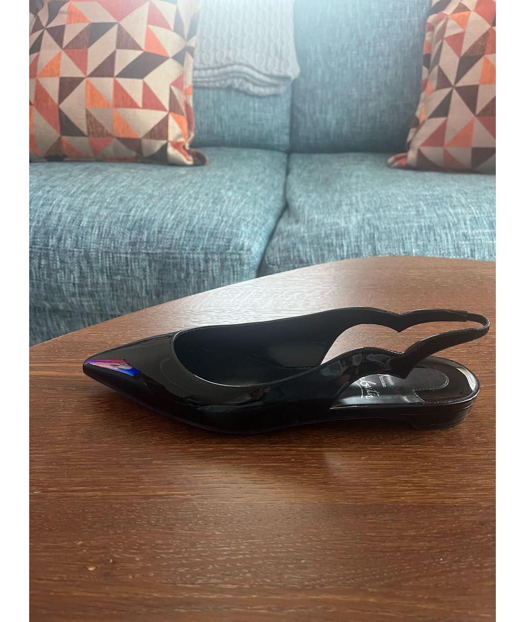 CHRISTIAN LOUBOUTIN Черные босоножки из лакированной кожи, фото 7