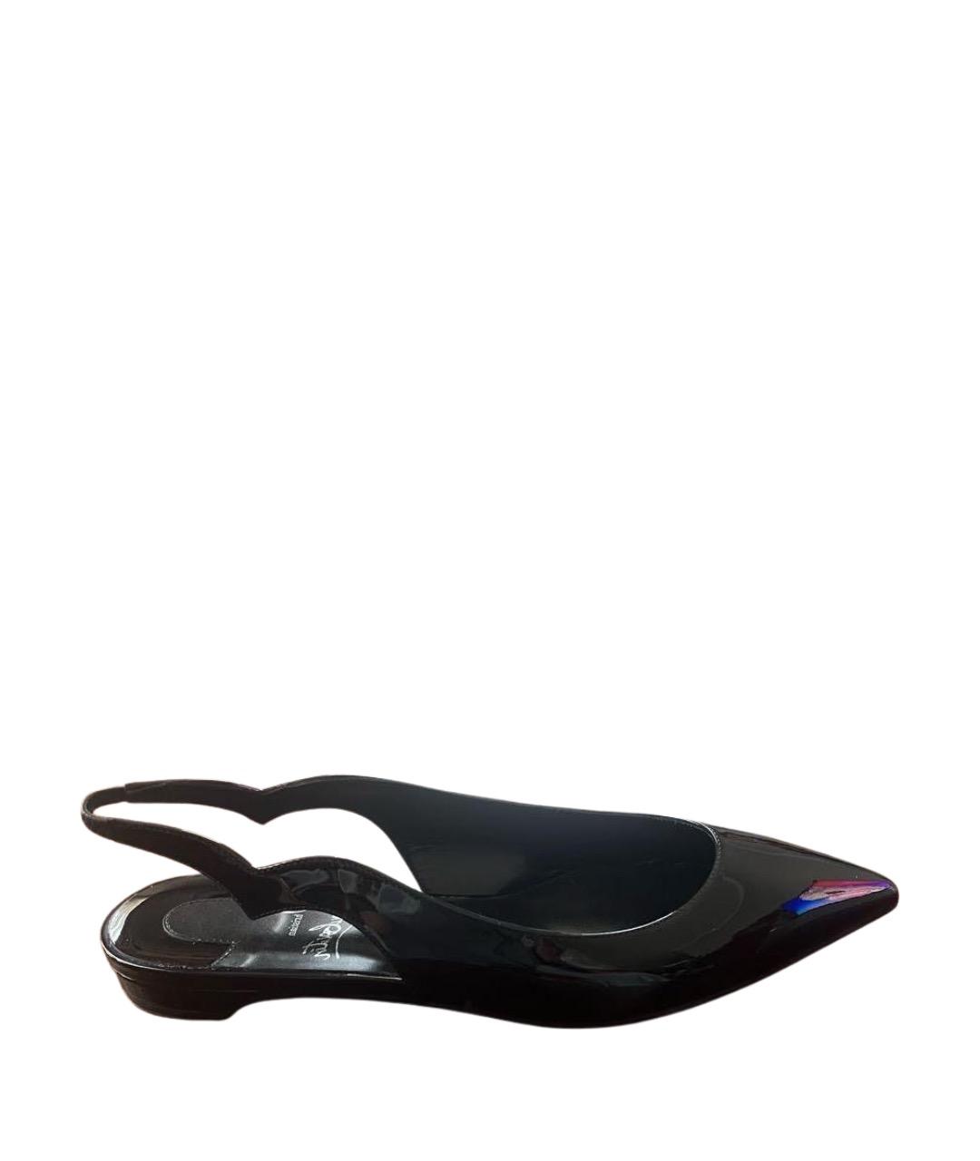 CHRISTIAN LOUBOUTIN Черные босоножки из лакированной кожи, фото 1