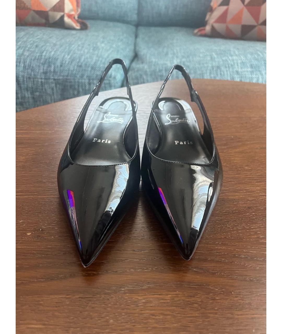 CHRISTIAN LOUBOUTIN Черные босоножки из лакированной кожи, фото 4