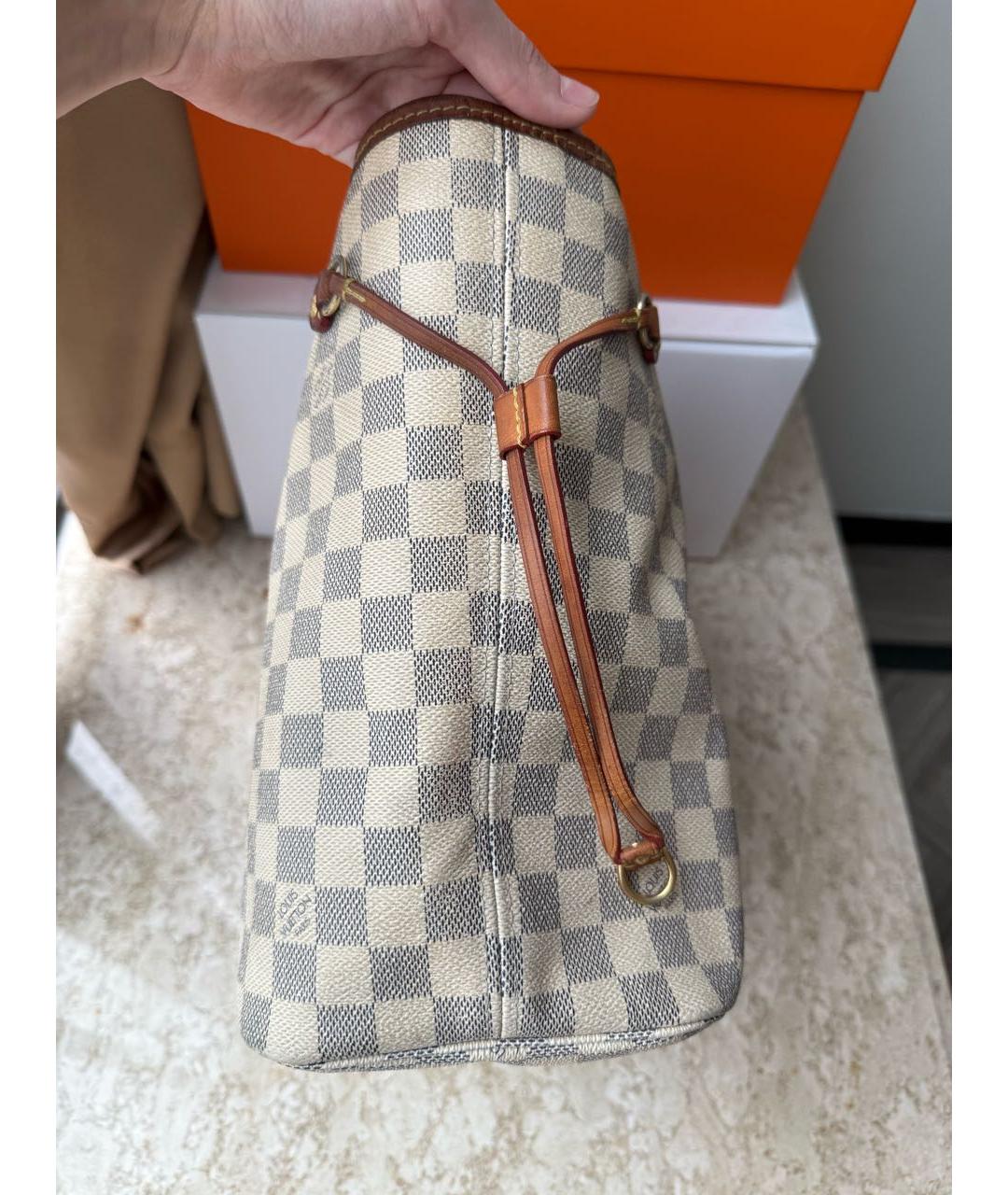 LOUIS VUITTON Белая сумка через плечо, фото 4