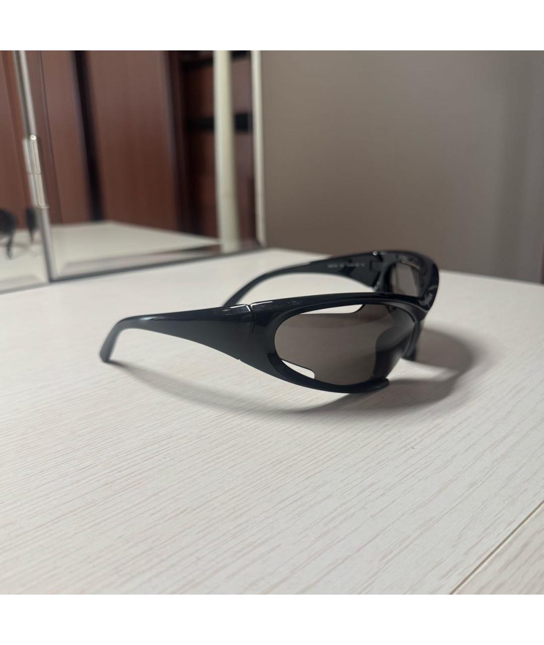 BALENCIAGA Черные пластиковые солнцезащитные очки, фото 2