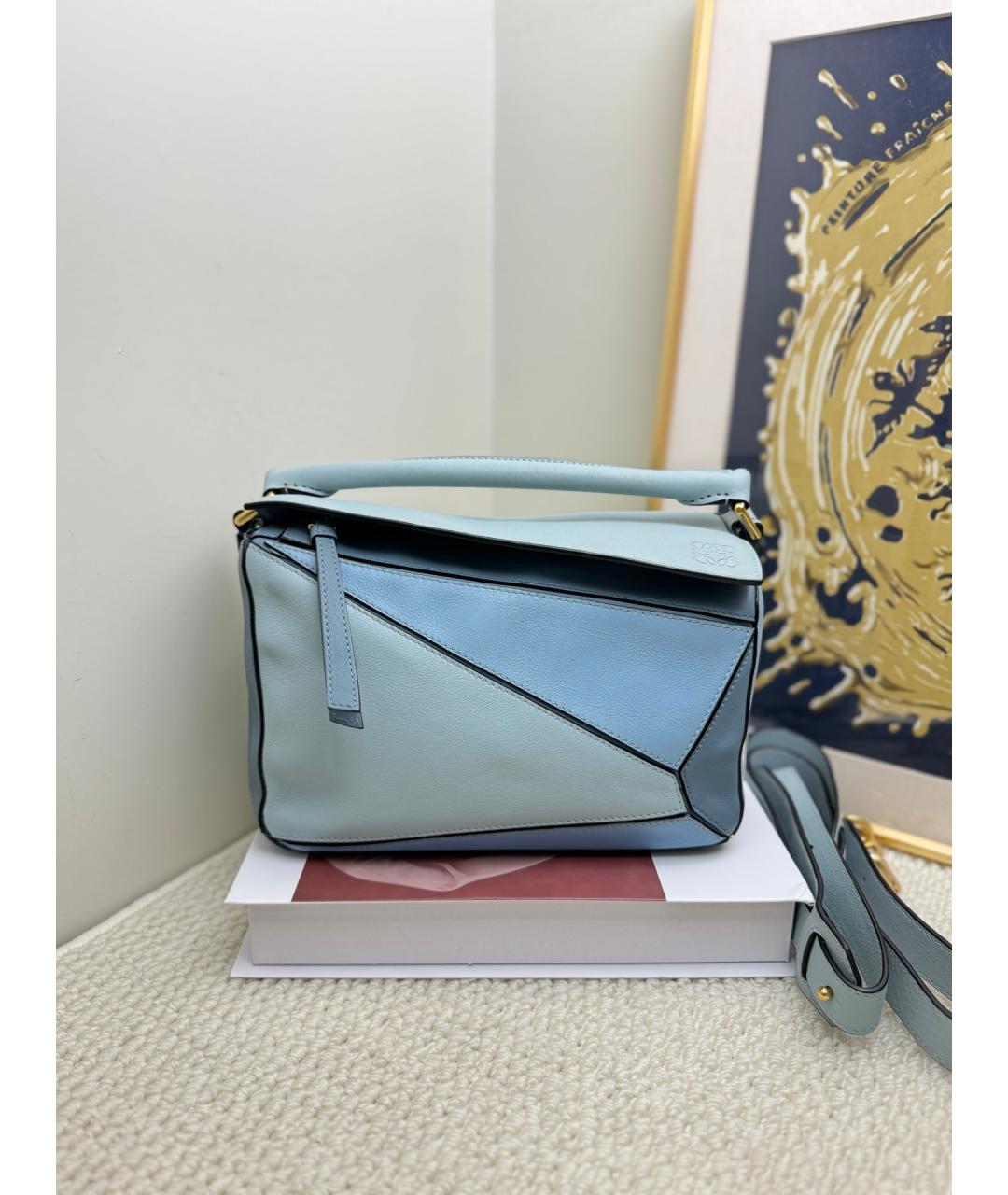 LOEWE Голубая кожаная сумка с короткими ручками, фото 10