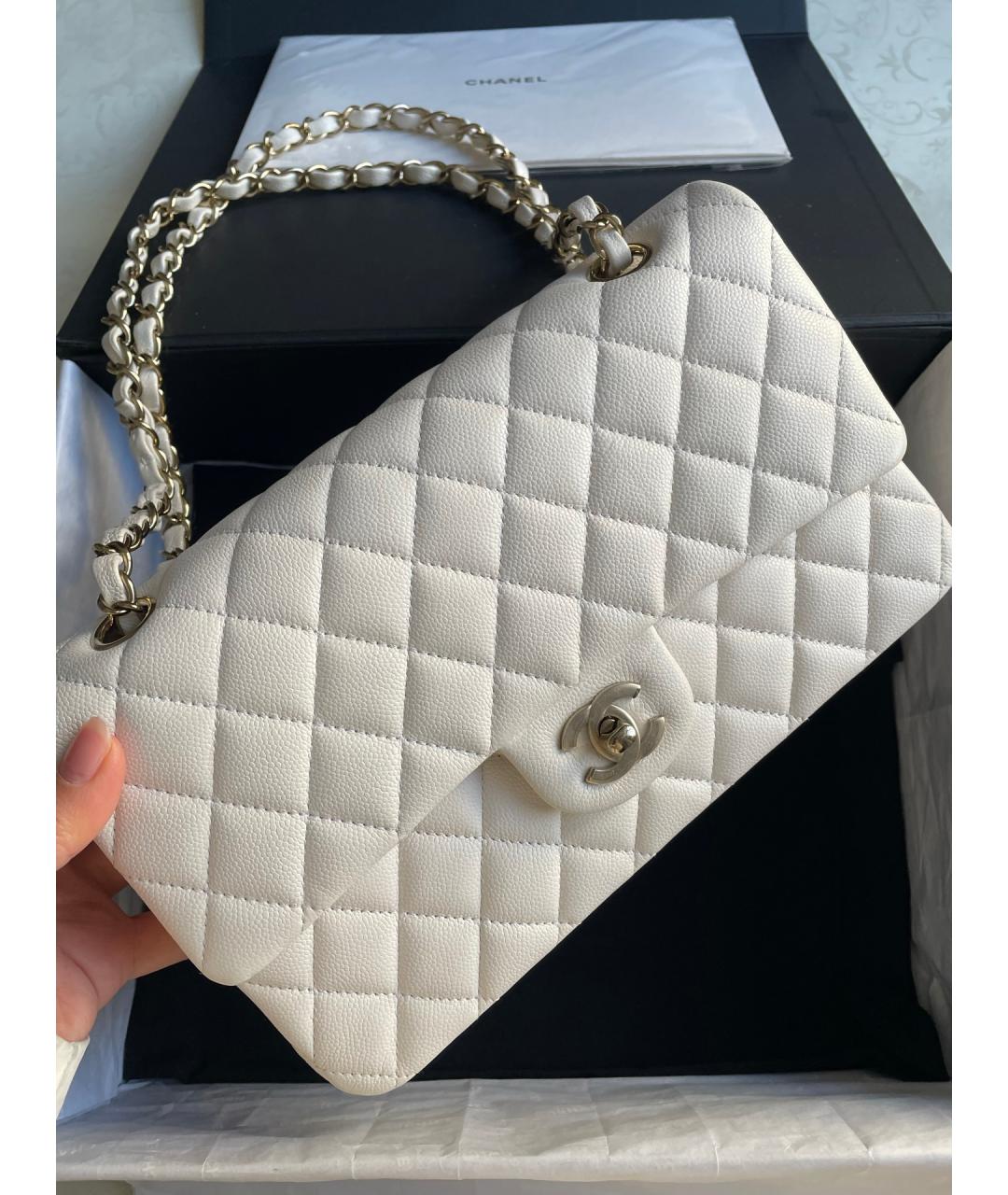 CHANEL Белая кожаная сумка через плечо, фото 7