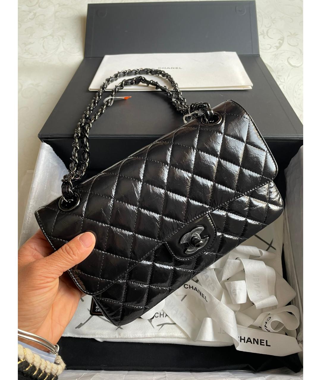 CHANEL Черная кожаная сумка через плечо, фото 2