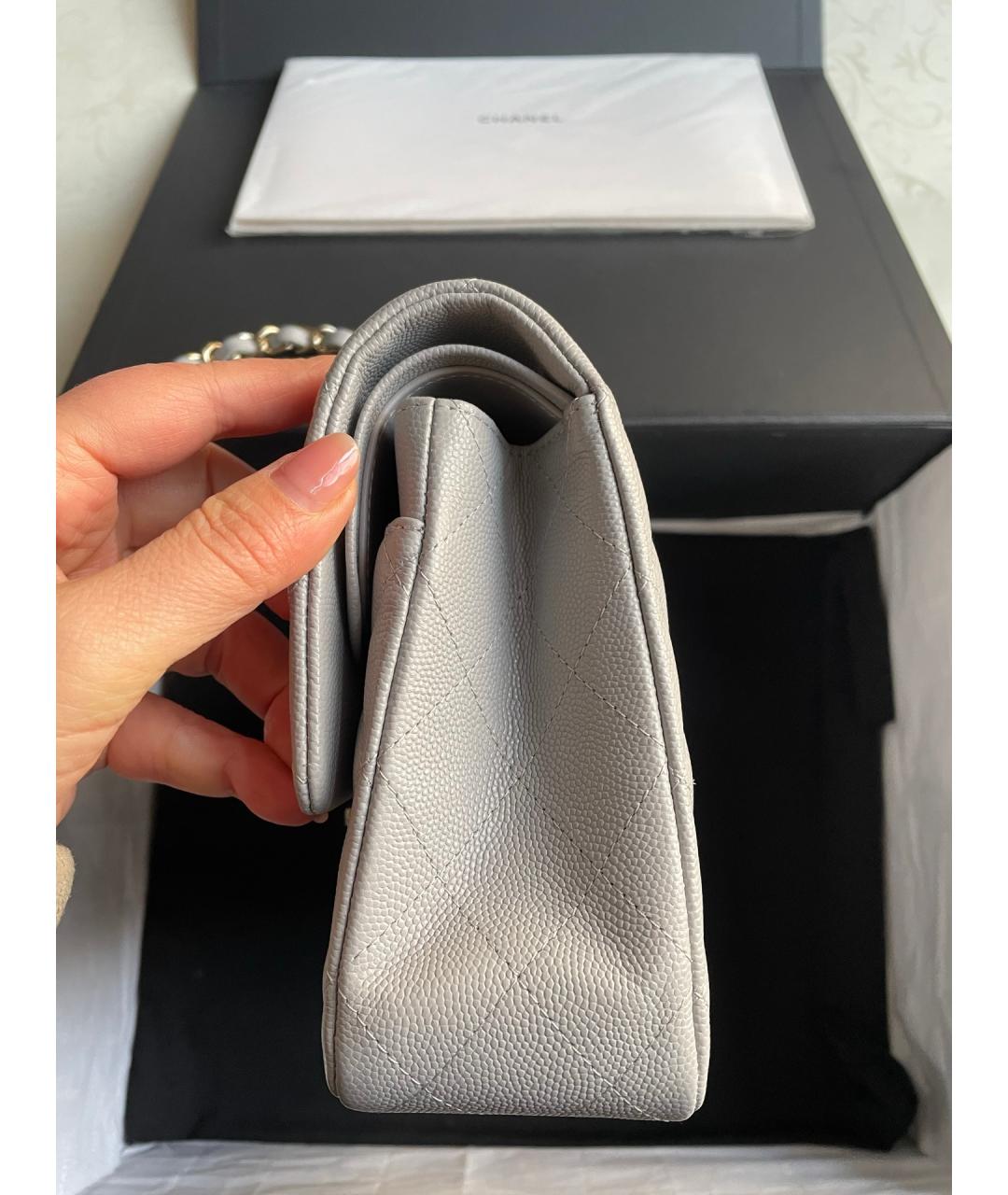 CHANEL Серая кожаная сумка через плечо, фото 4