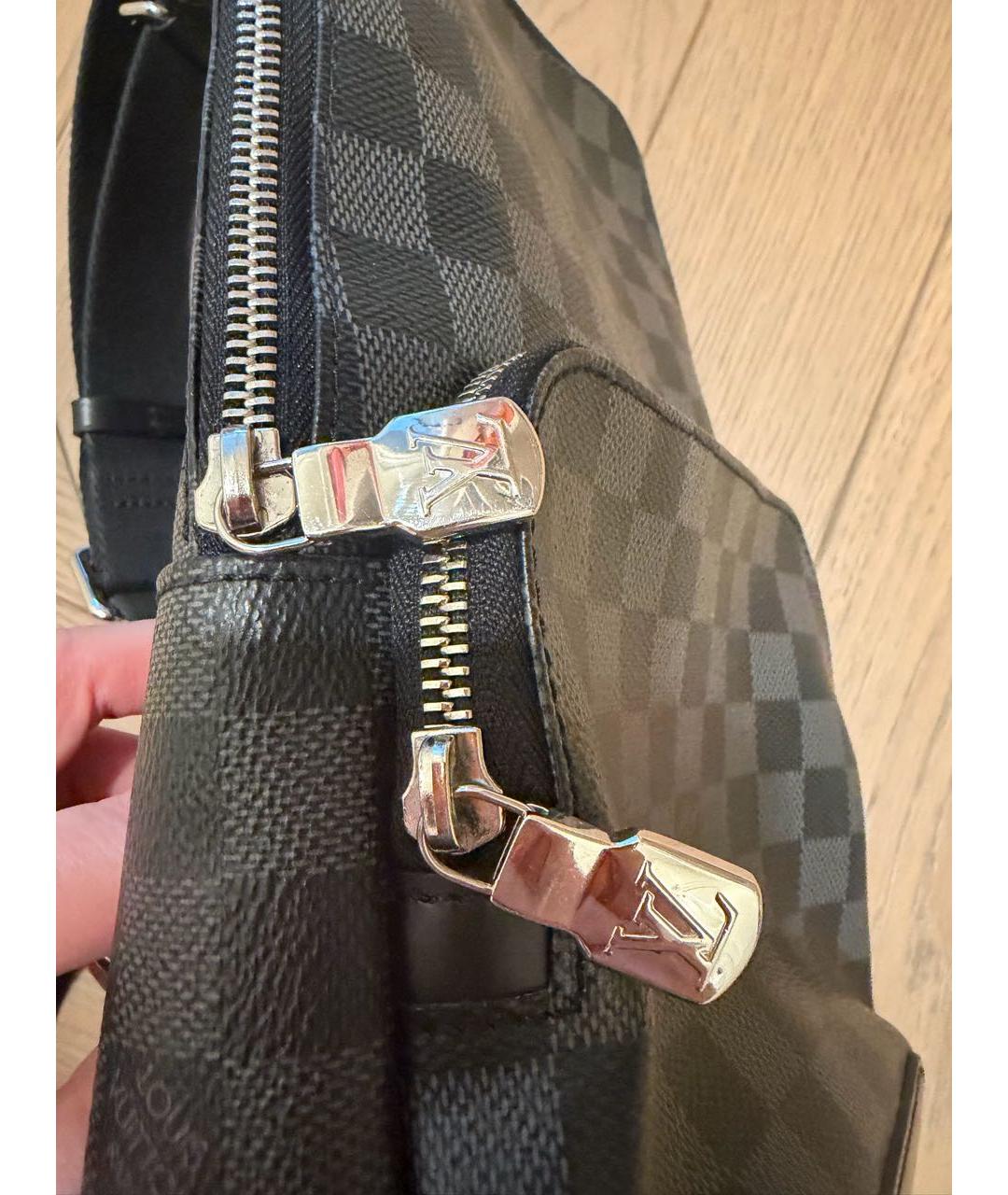 LOUIS VUITTON Серая сумка на плечо, фото 6