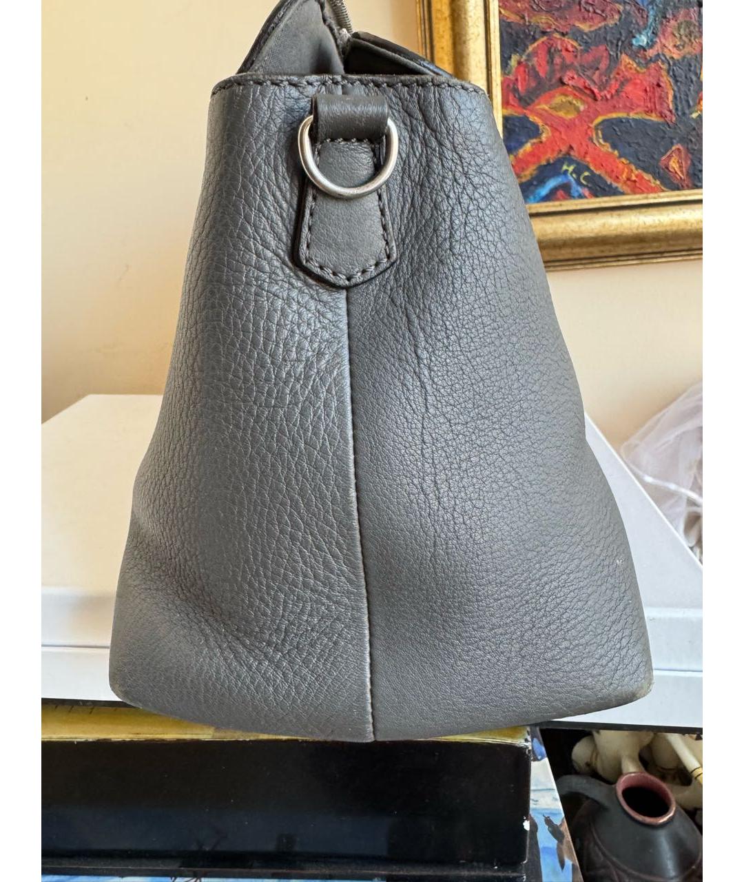 FENDI Серая кожаная сумка с короткими ручками, фото 2