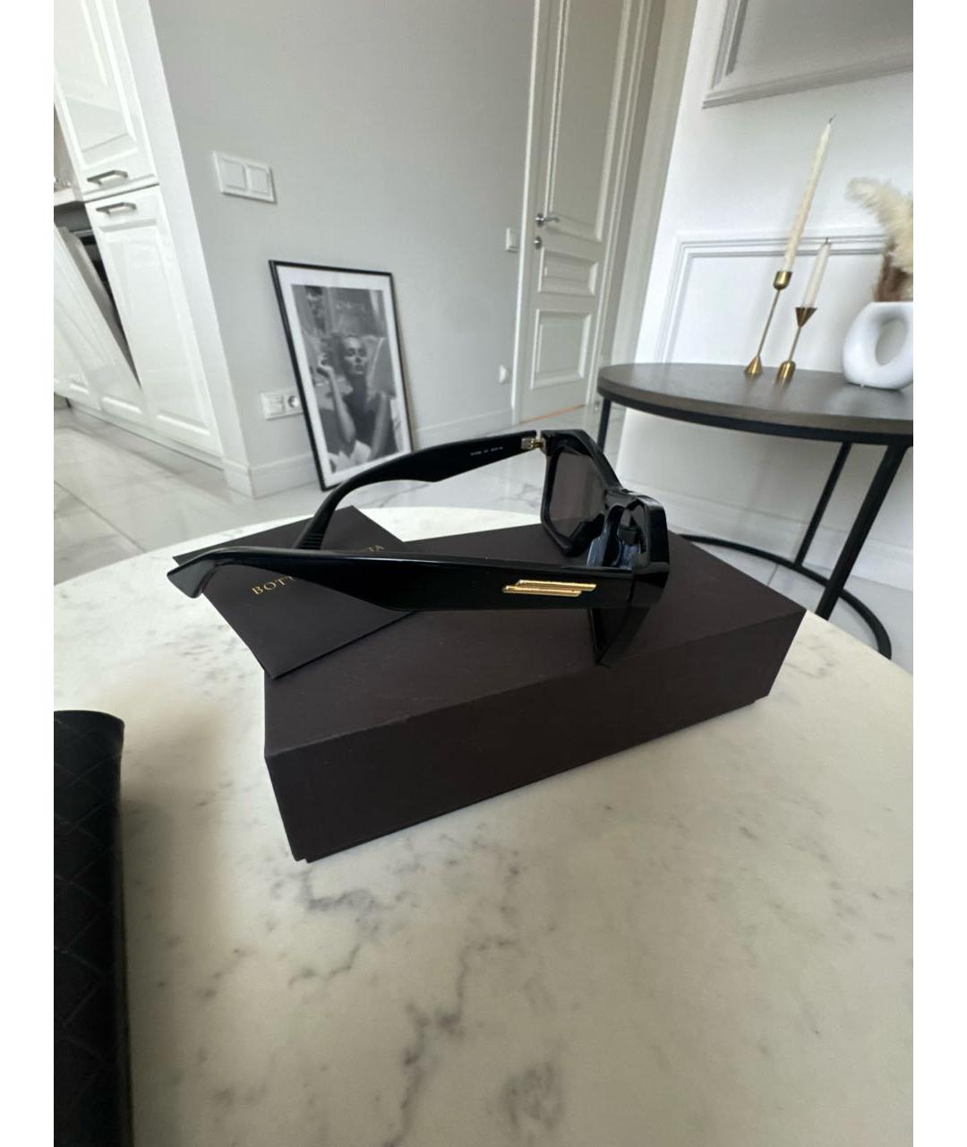 BOTTEGA VENETA Черные пластиковые солнцезащитные очки, фото 5